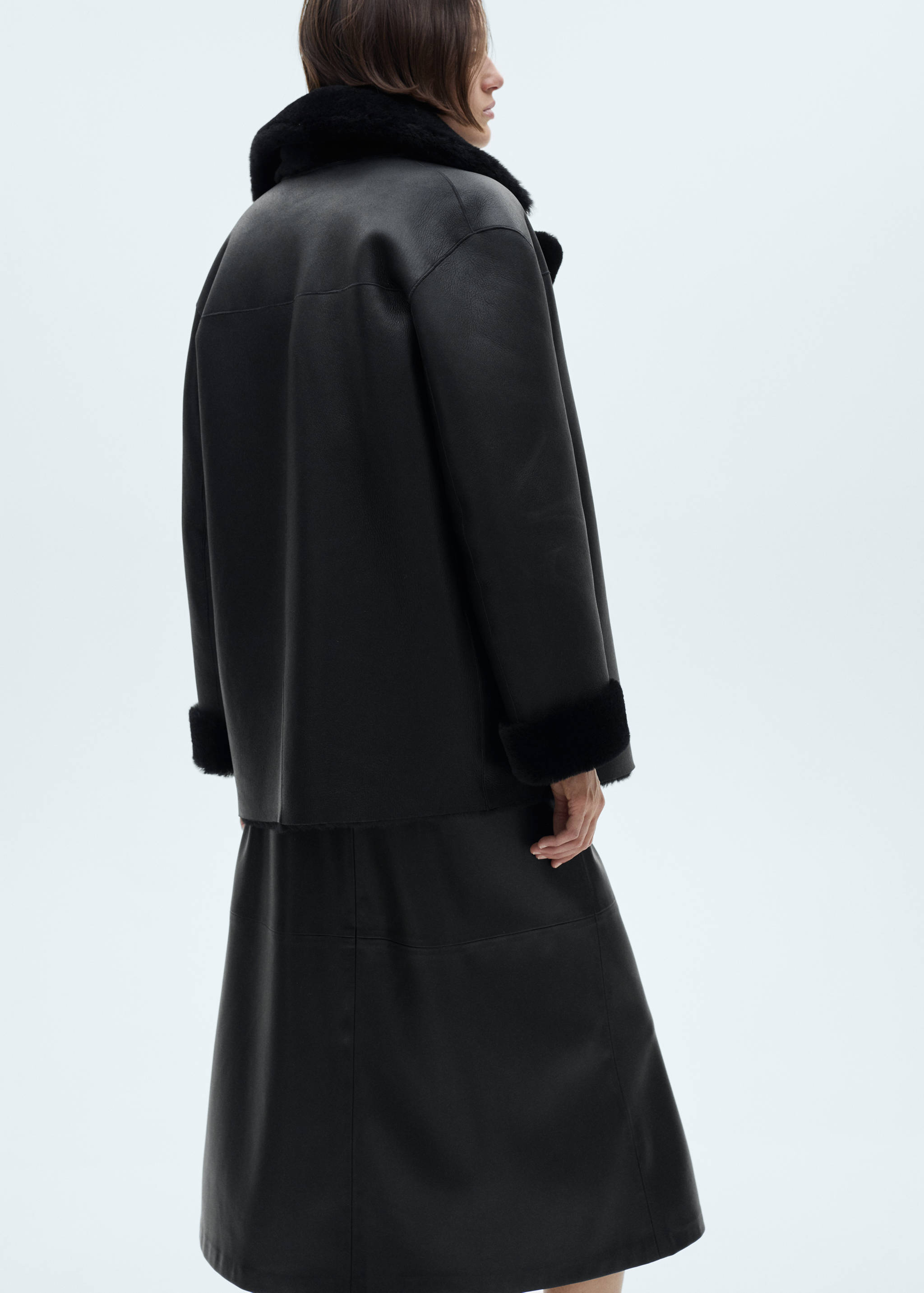 Double-breasted leather coat - Details of the article 6