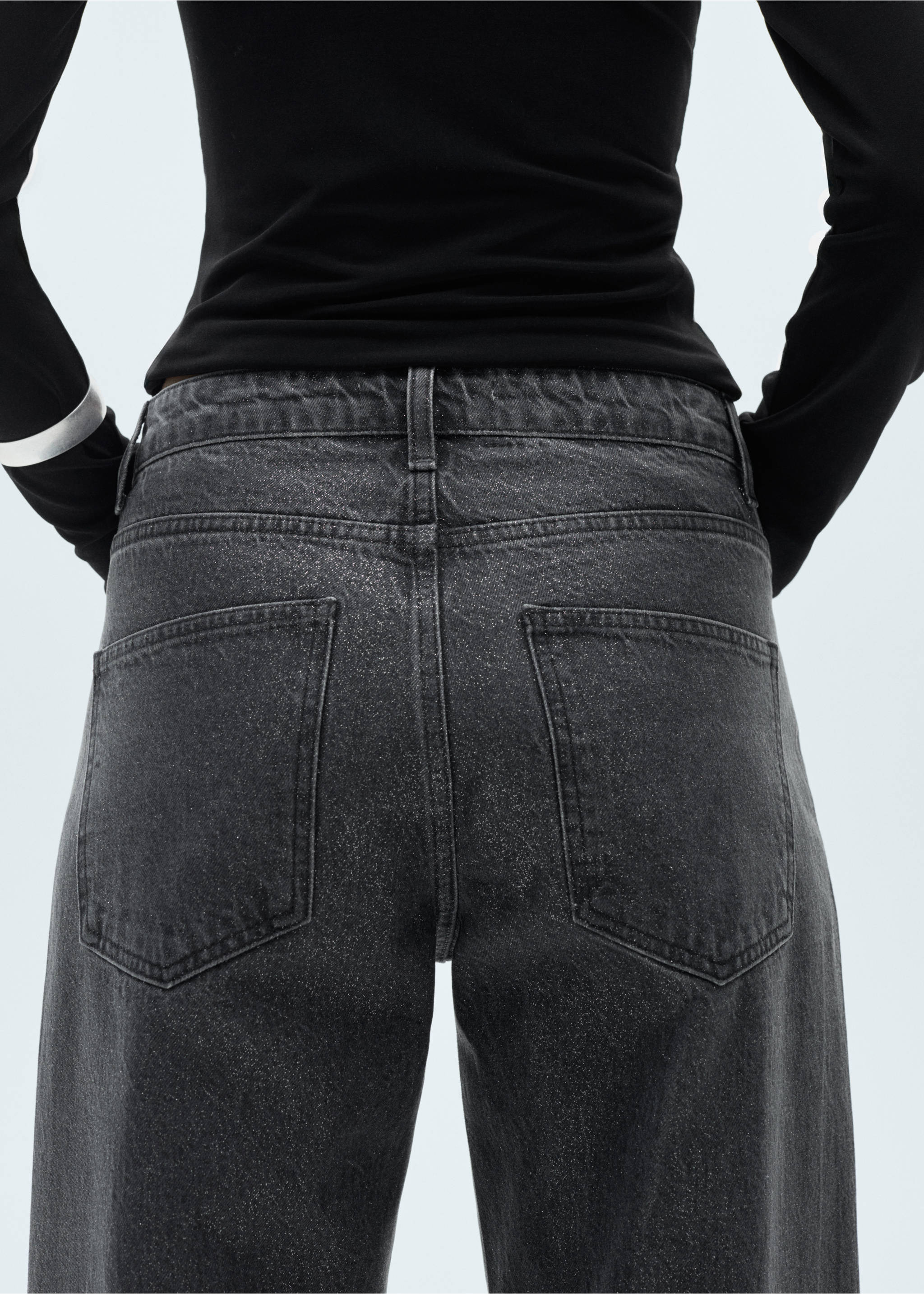 Shiny straight-fit jeans - Details of the article 3, Black denim. Ref: 77049074-00.
