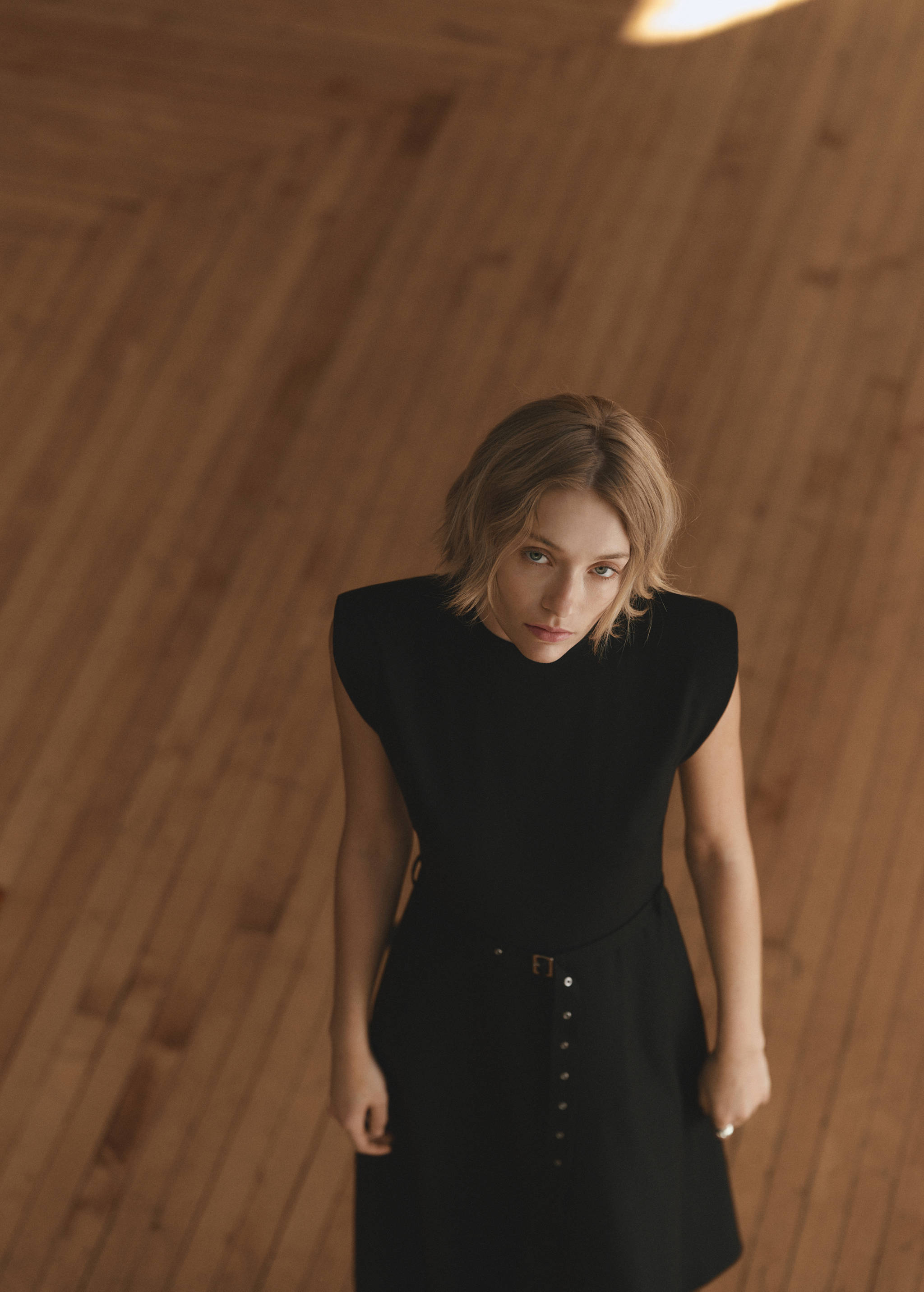 Robe asymétrique ceinture - Détail de l'article 7