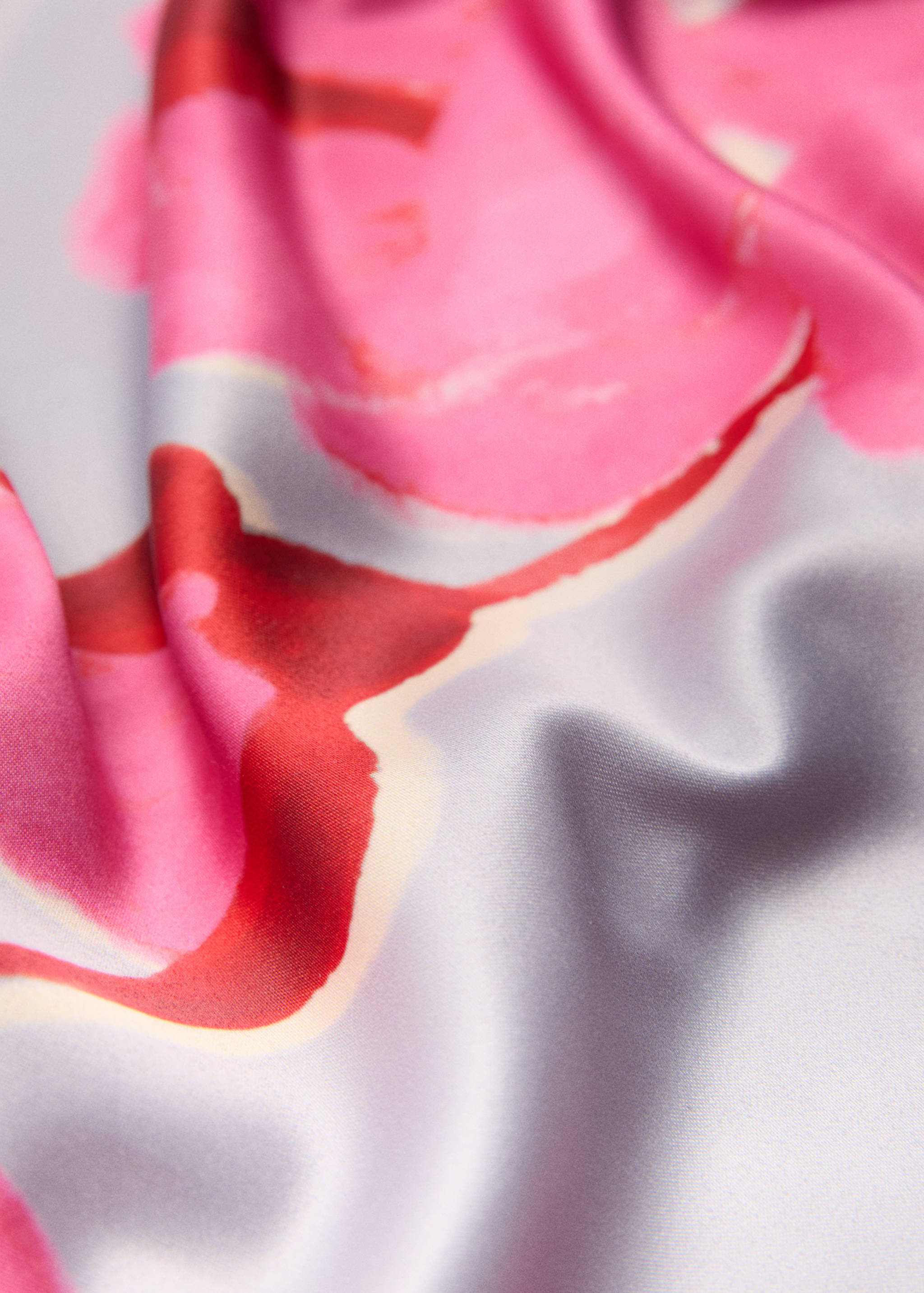 Halstuch mit Blumenmuster - Detail des Artikels 1