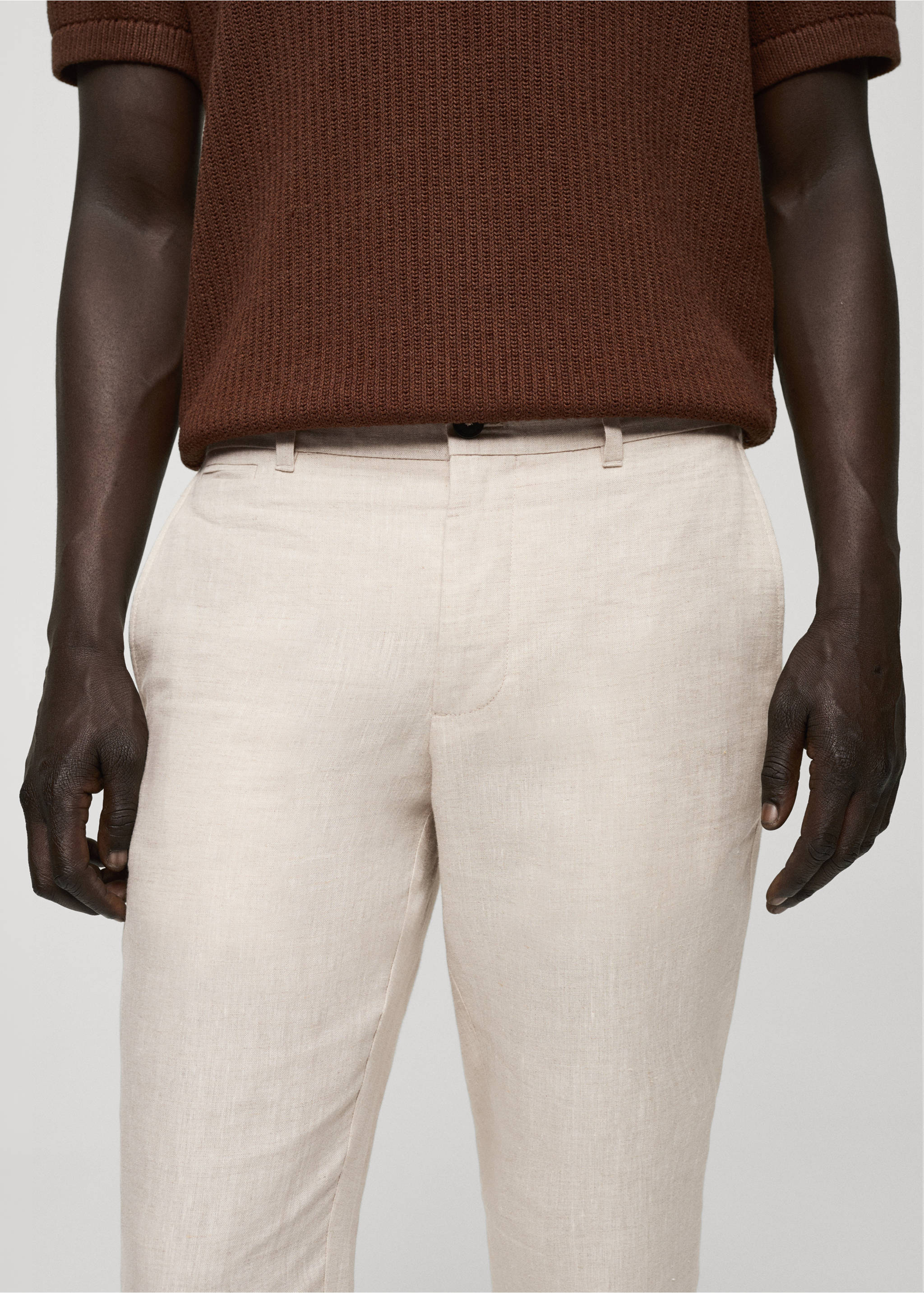 Slim-fit 100% linen trousers - Details of the article 1, Ecru. Ref: 77050250-00.