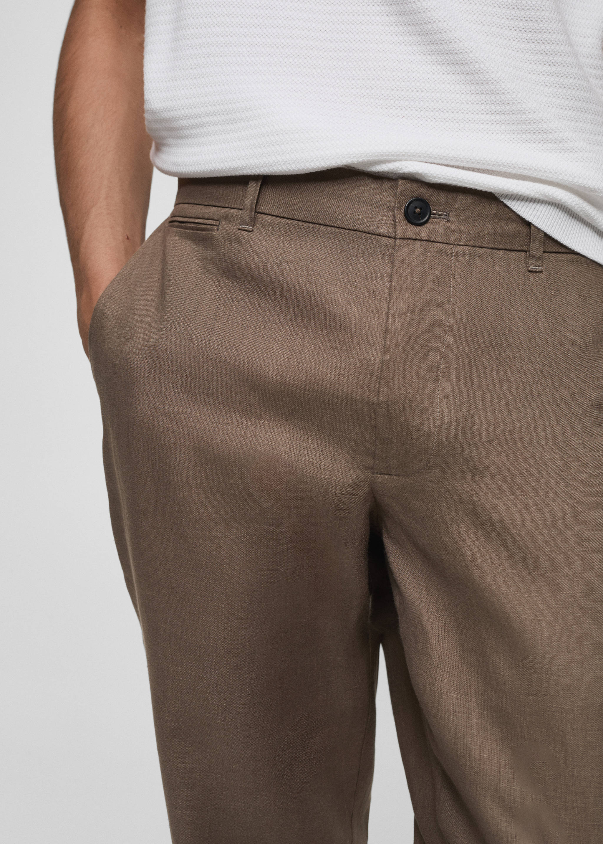 Slim-fit 100% linen pants - Details of the article 1