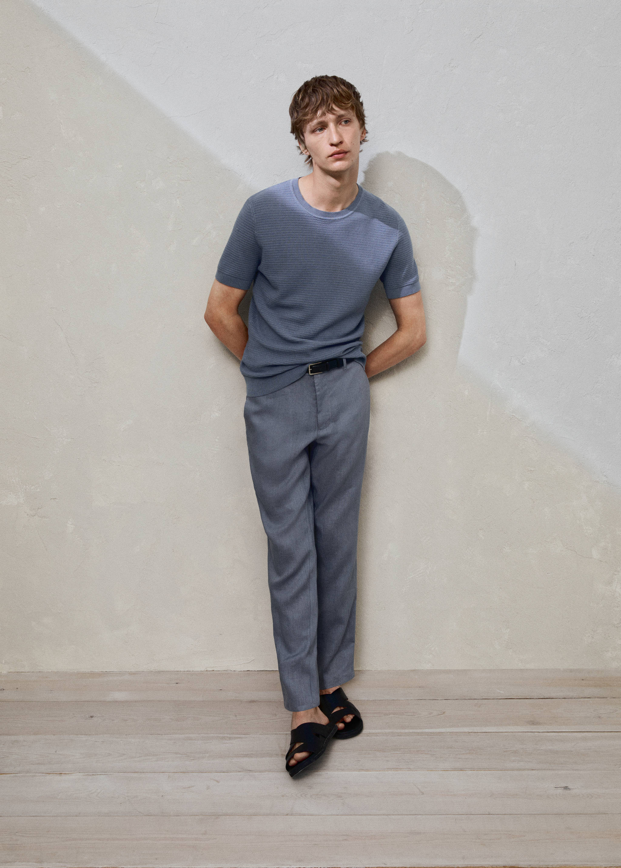 Slim-fit 100% linen pants - Details of the article 3