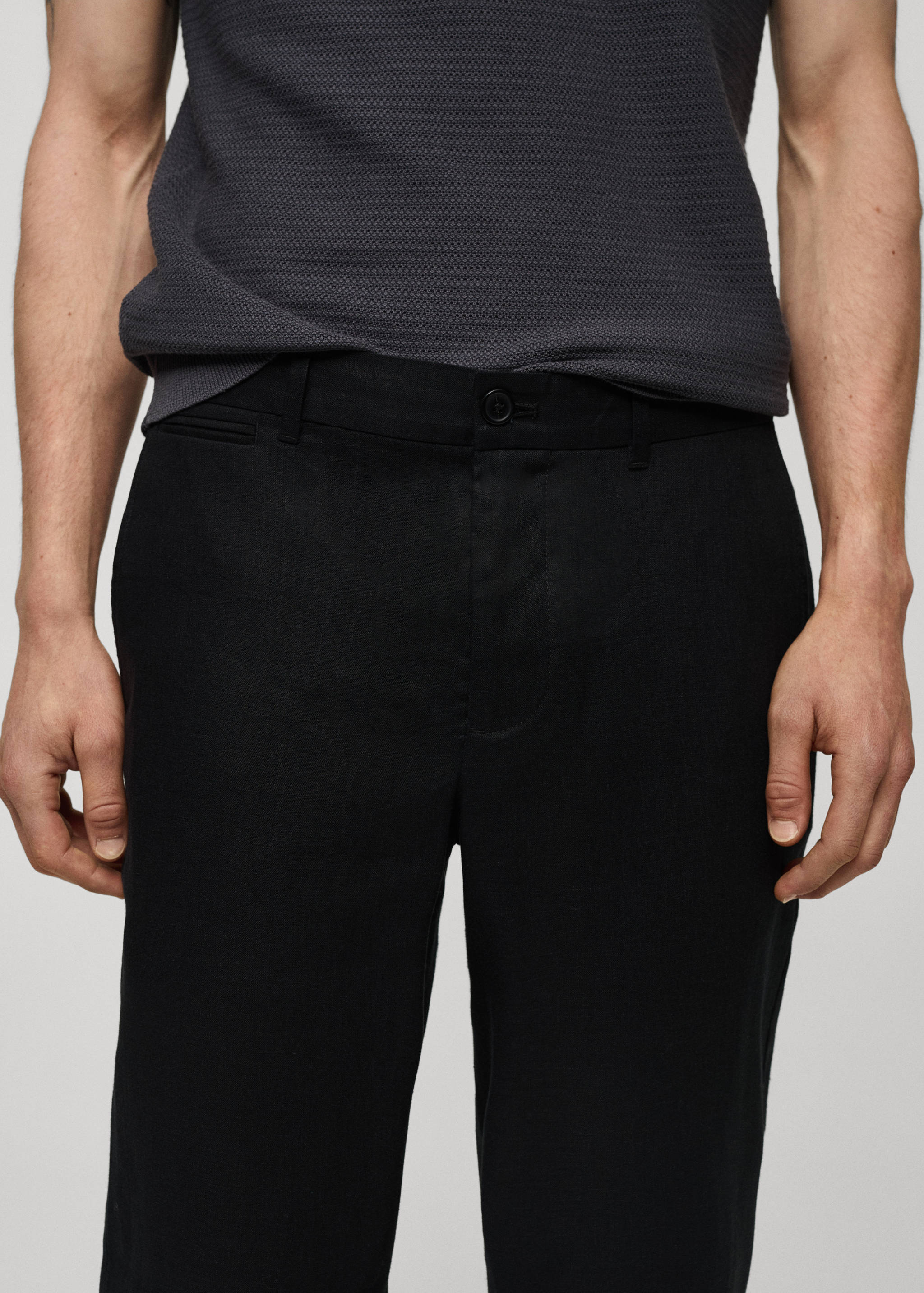 Slim-fit 100% linen pants - Details of the article 1
