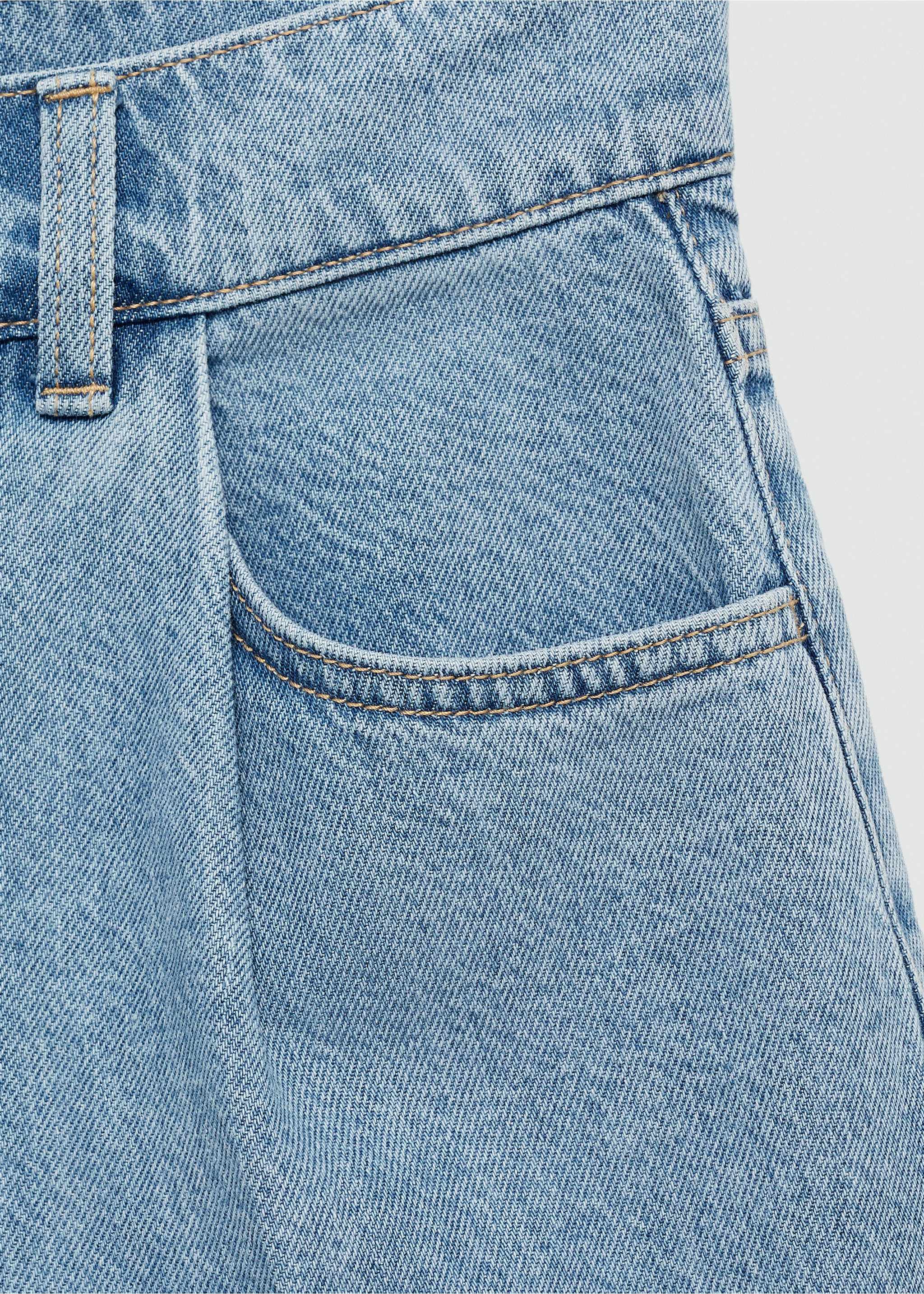 Denim shorts with pleats - Details of the article 8, Medium Blue. Ref: 77050253-00.