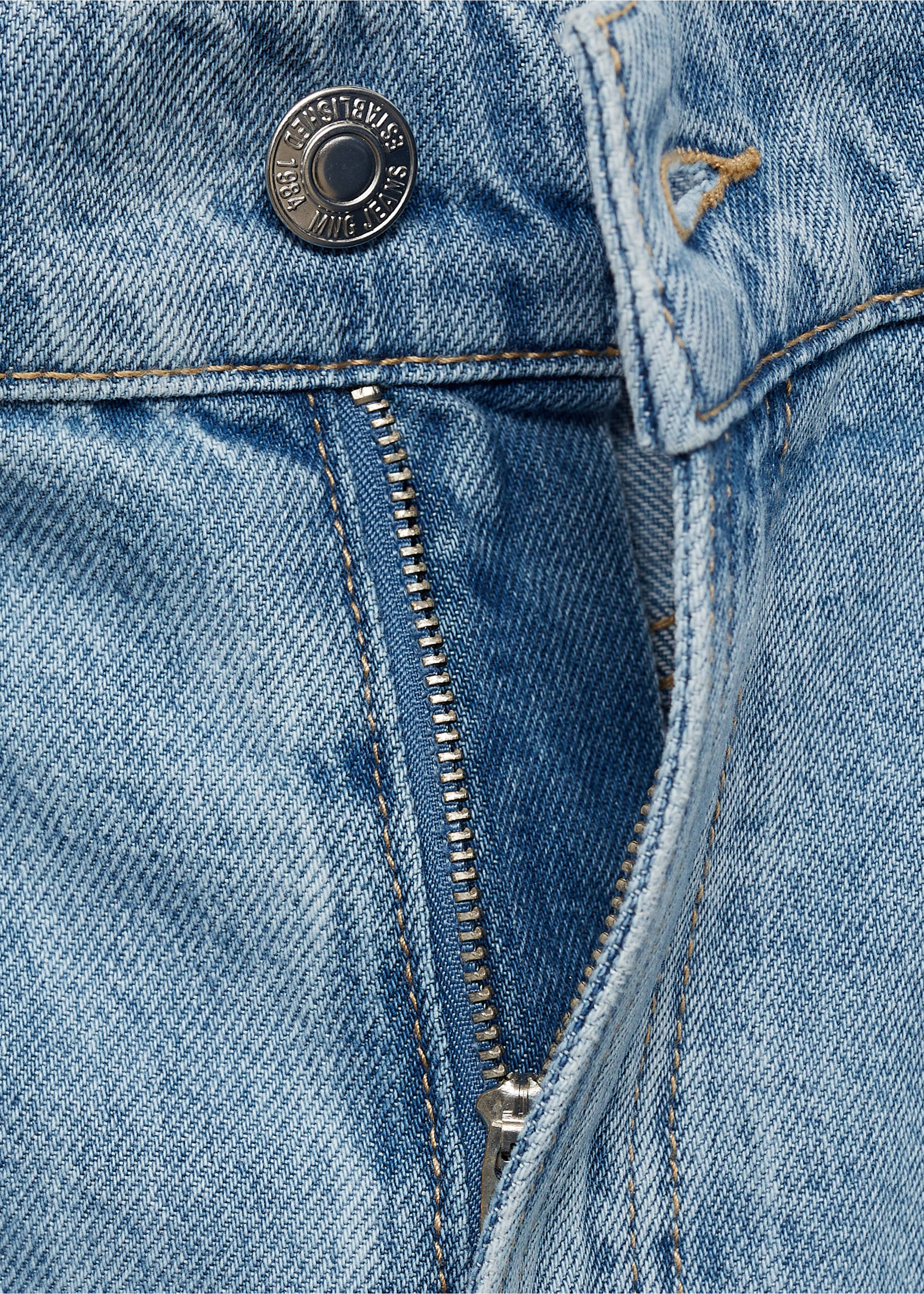 Denim shorts with pleats - Details of the article 0, Medium Blue. Ref: 77050253-00.