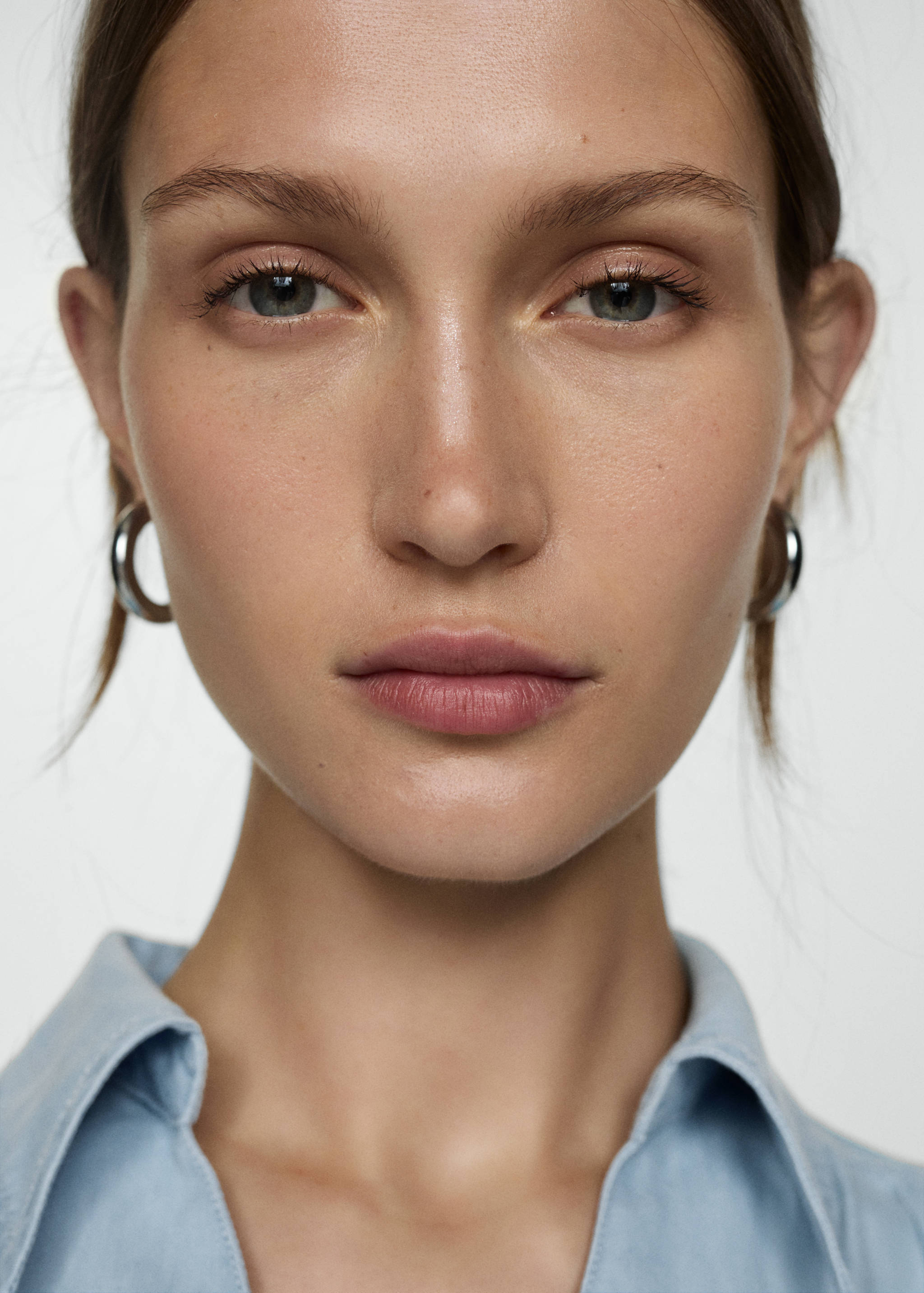 Kurzes Kleid mit Schleife - Detail des Artikels 6