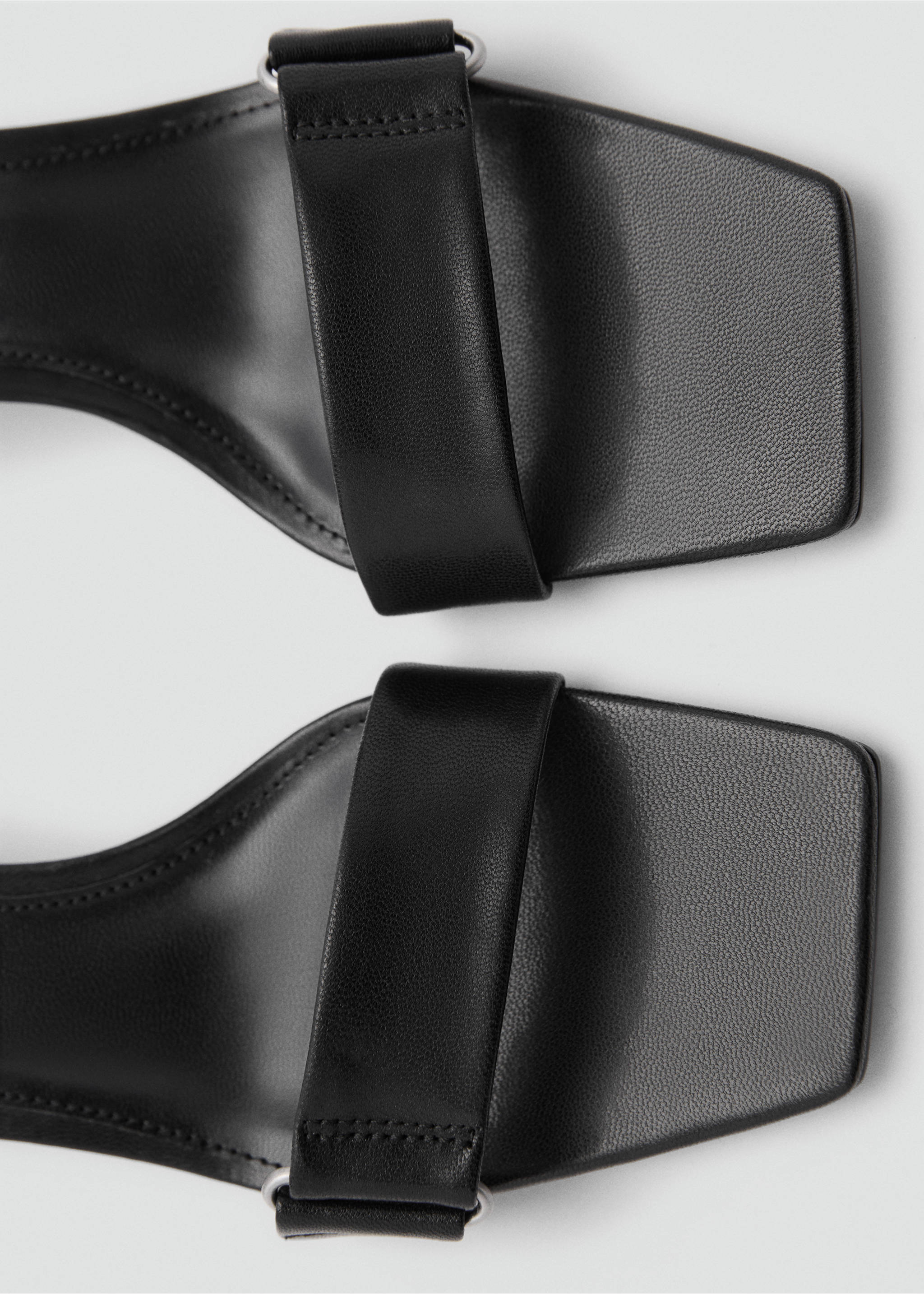 Heel leather sandals - Details of the article 2, Black. Ref: 77050268-00.