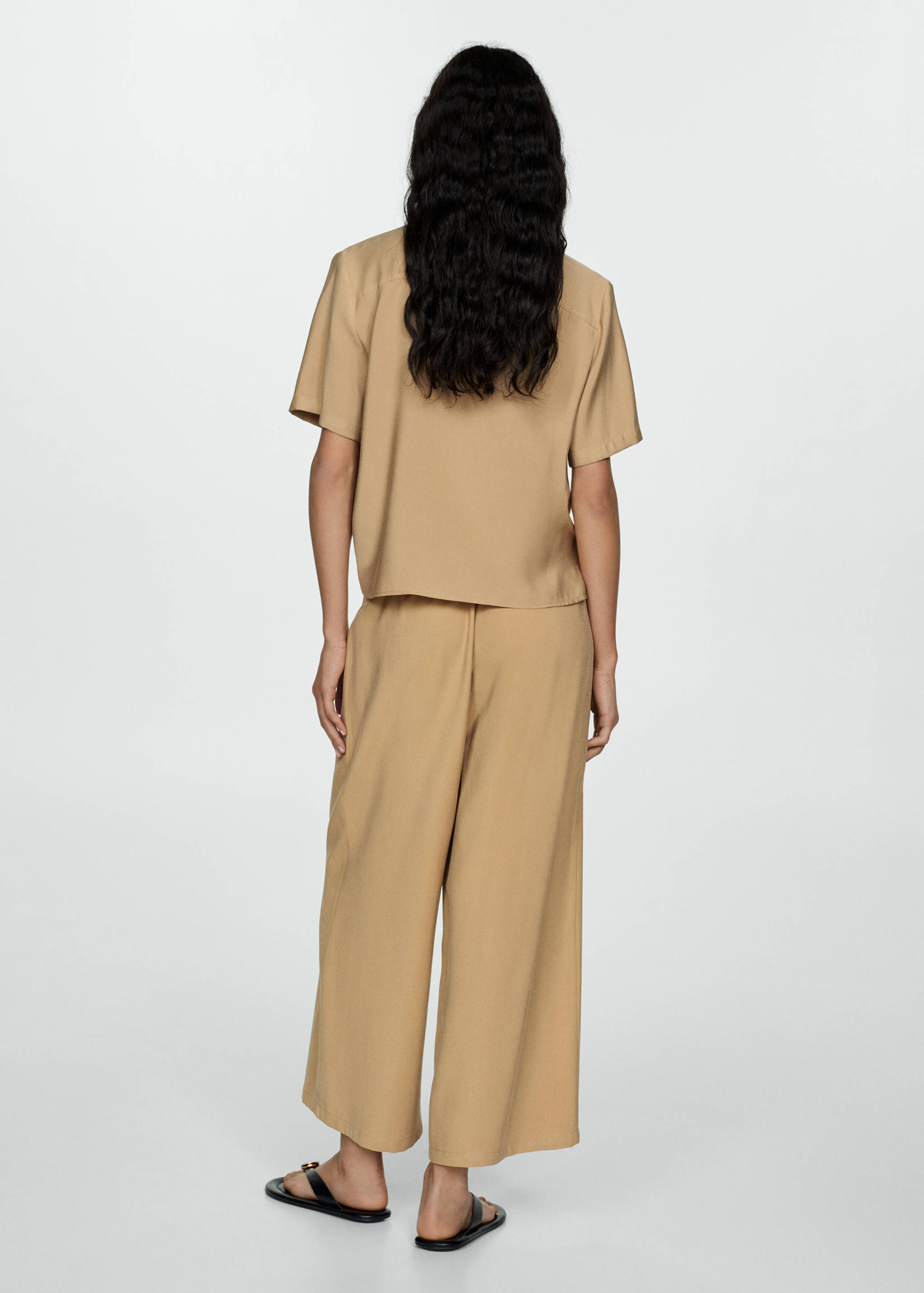 Wide leg trousers with elastic waist - Reverse of the article