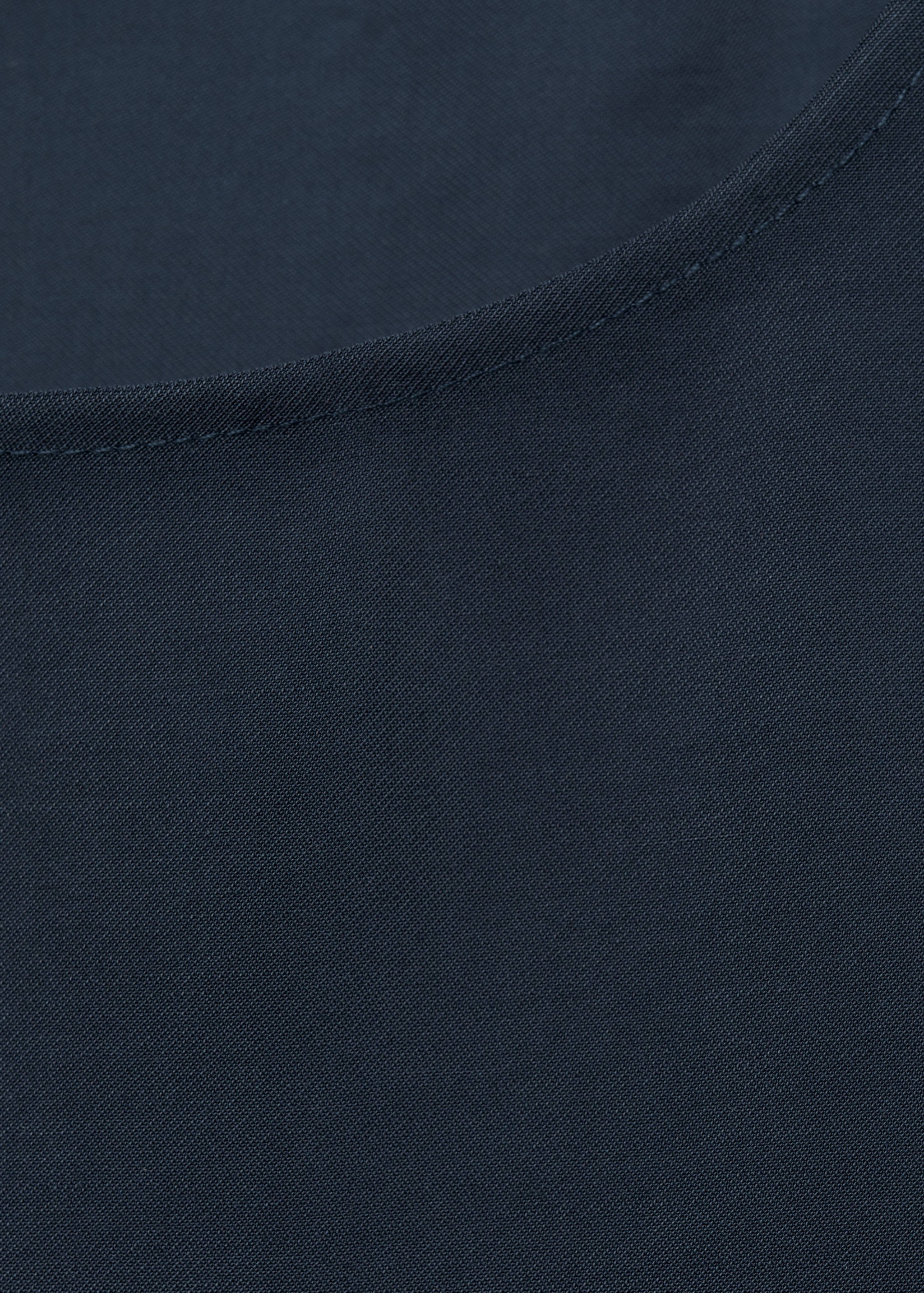 Top fluido alças - Pormenor do artigo 8