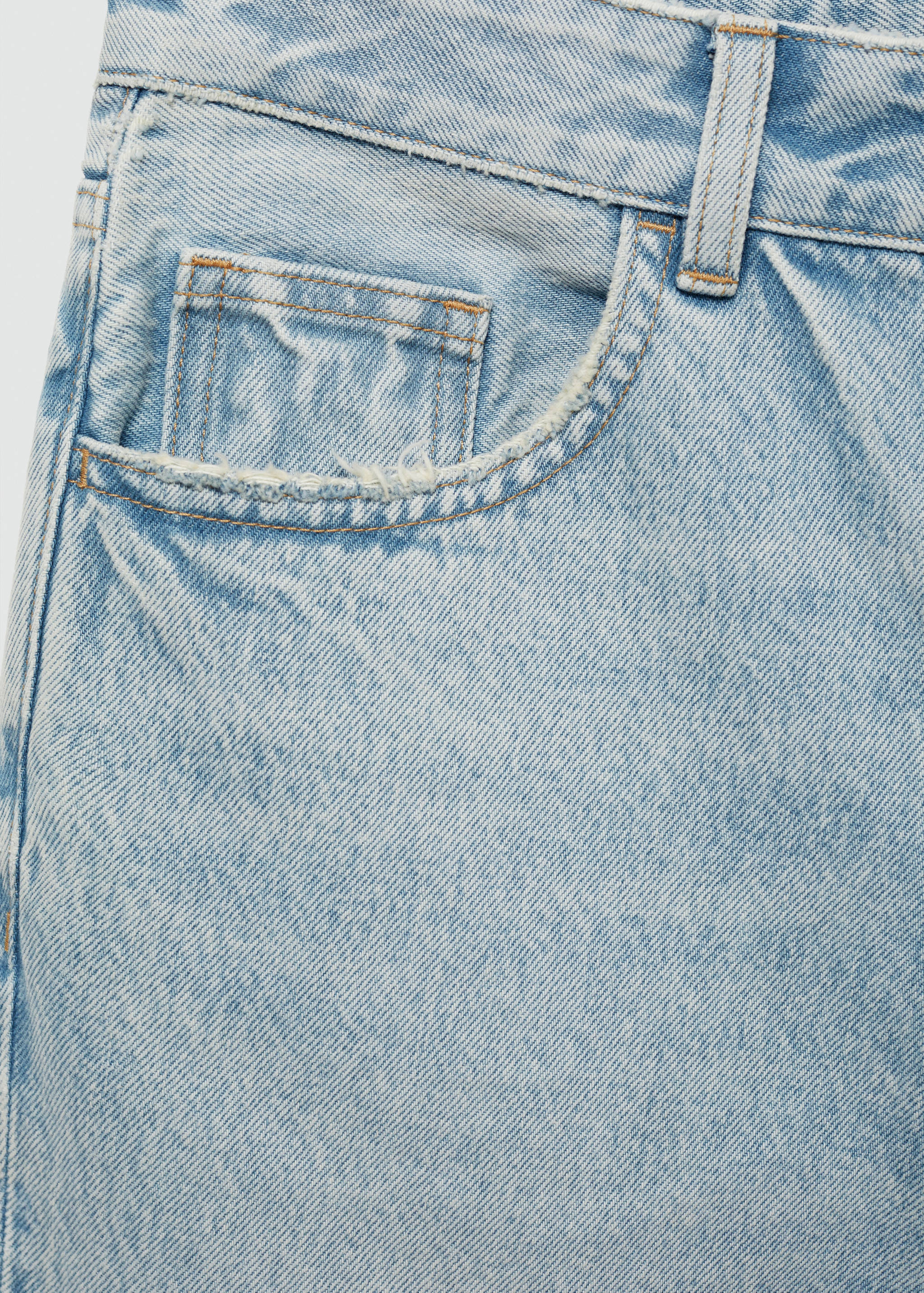 Gerade Jeans-Bermudashorts - Detail des Artikels 0