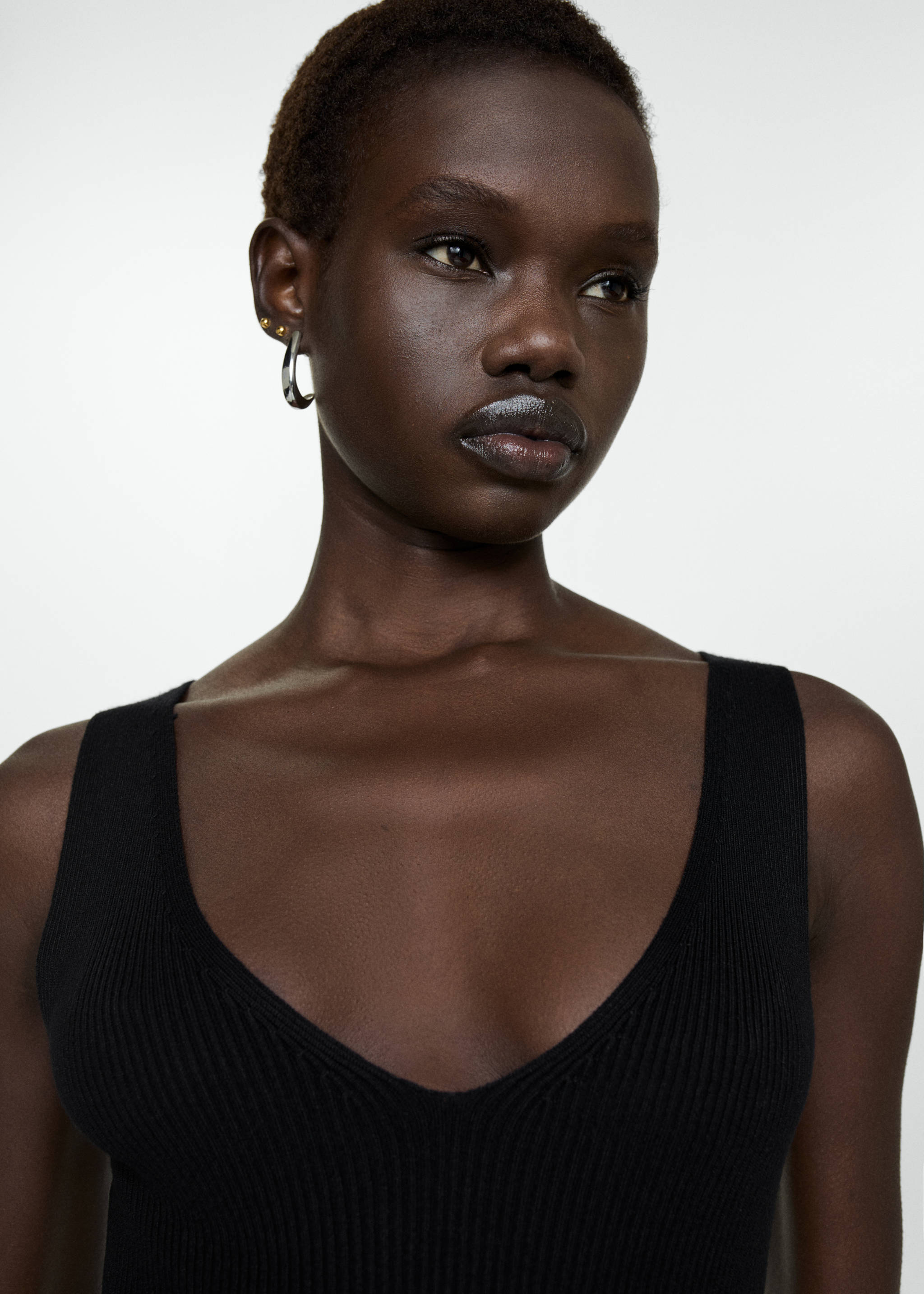 Sukienka na ramiączkach z dzianiny - Szczegóły artykułu 1