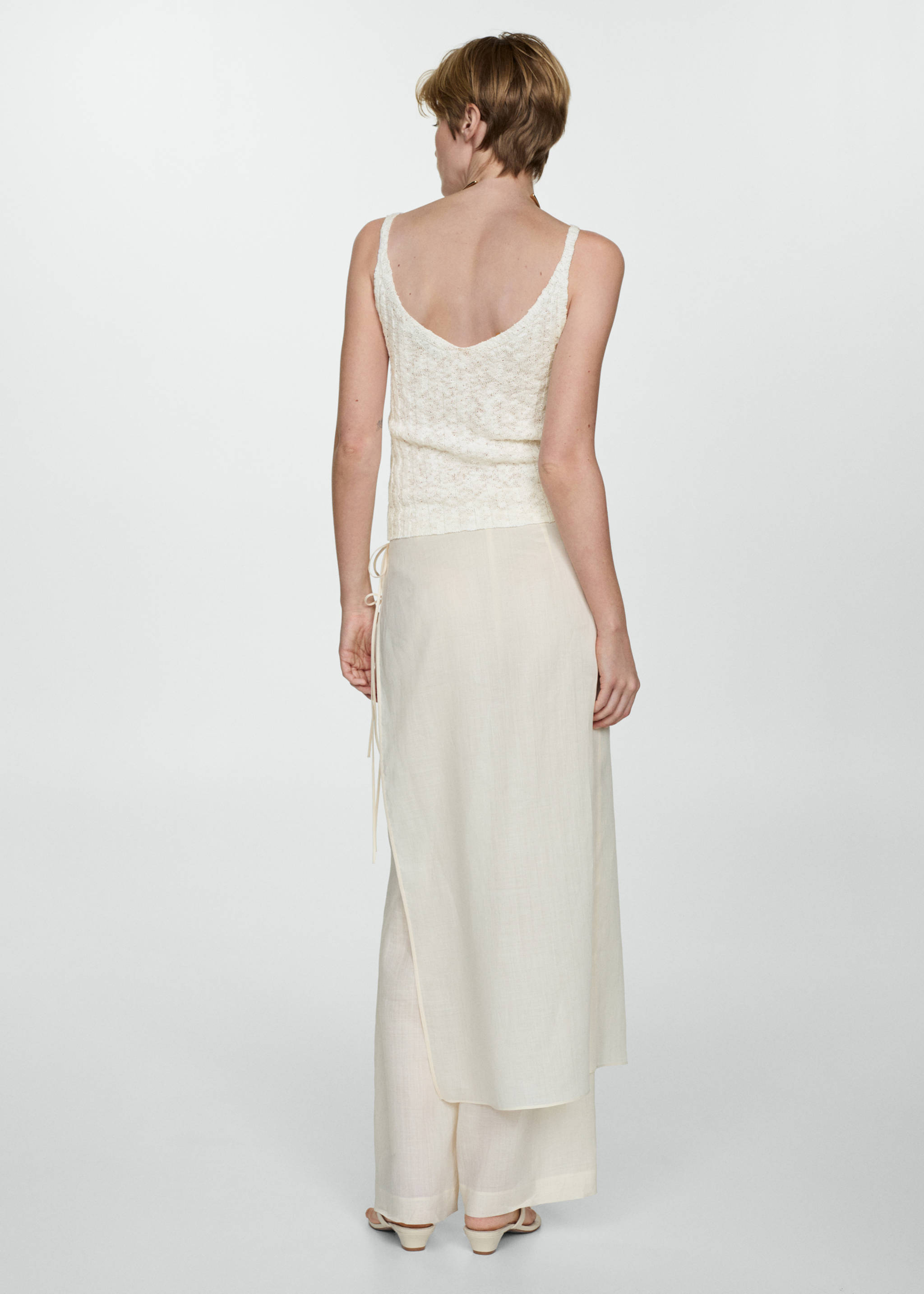 Pántos kötött top - A cikk hátulja