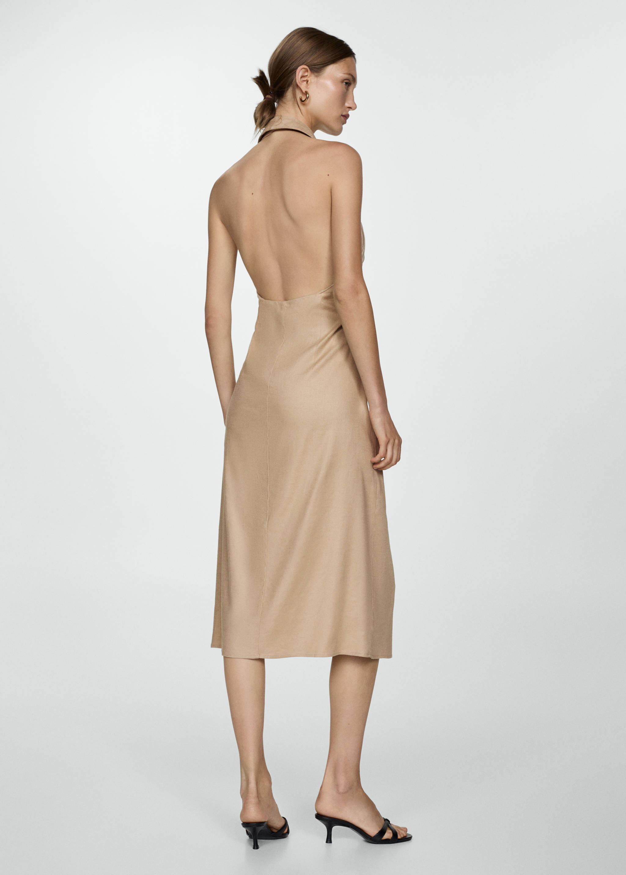 Jurk met polokraag en split - Achterkant van het artikel