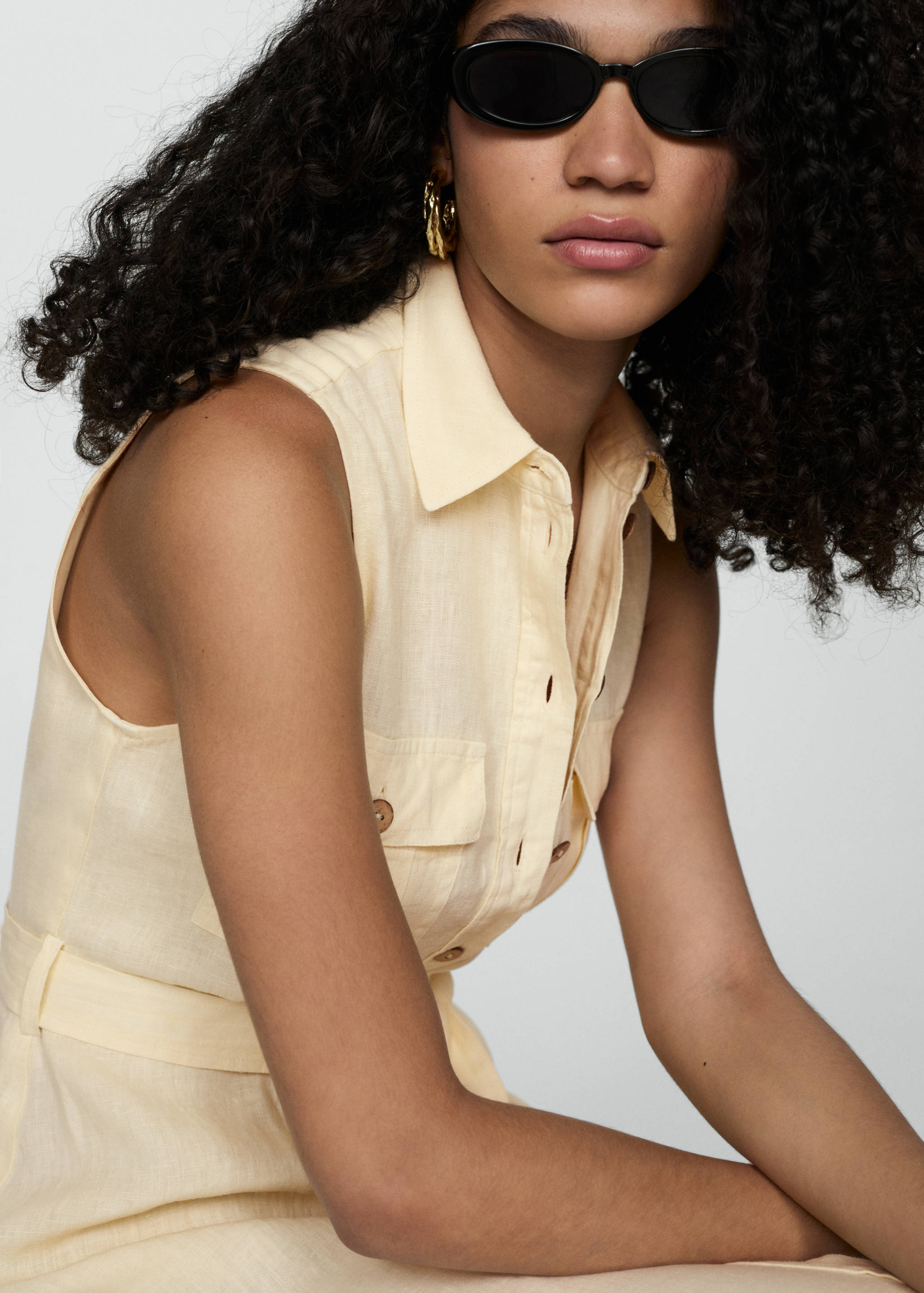 Vestido camiseiro linho - Pormenor do artigo 1