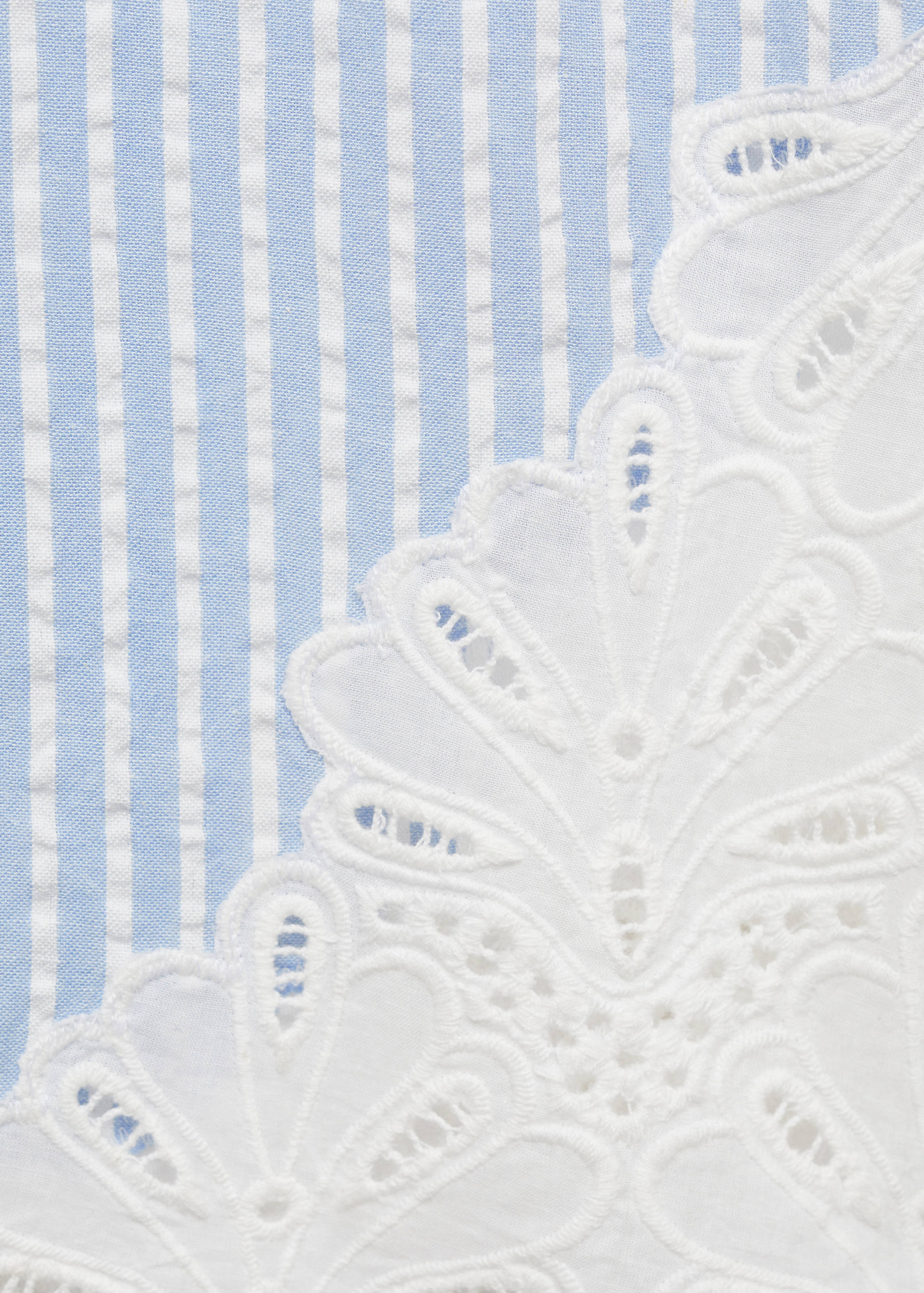 Calças às riscas bordadas - Pormenor do artigo 0