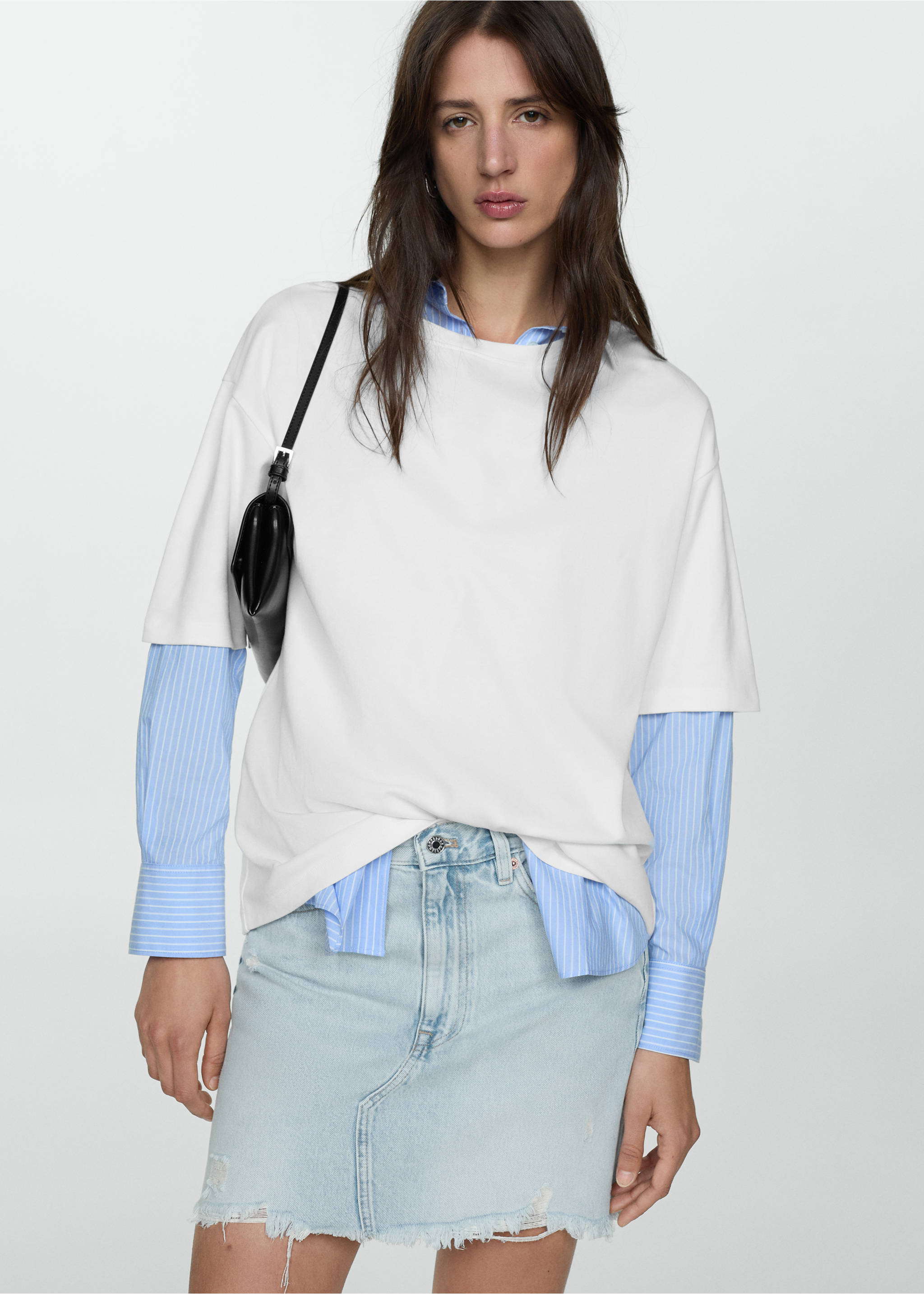 Denim minirok met gerafelde zoom - Middenvlak, Lichtblauw. Ref: 77050364-00.