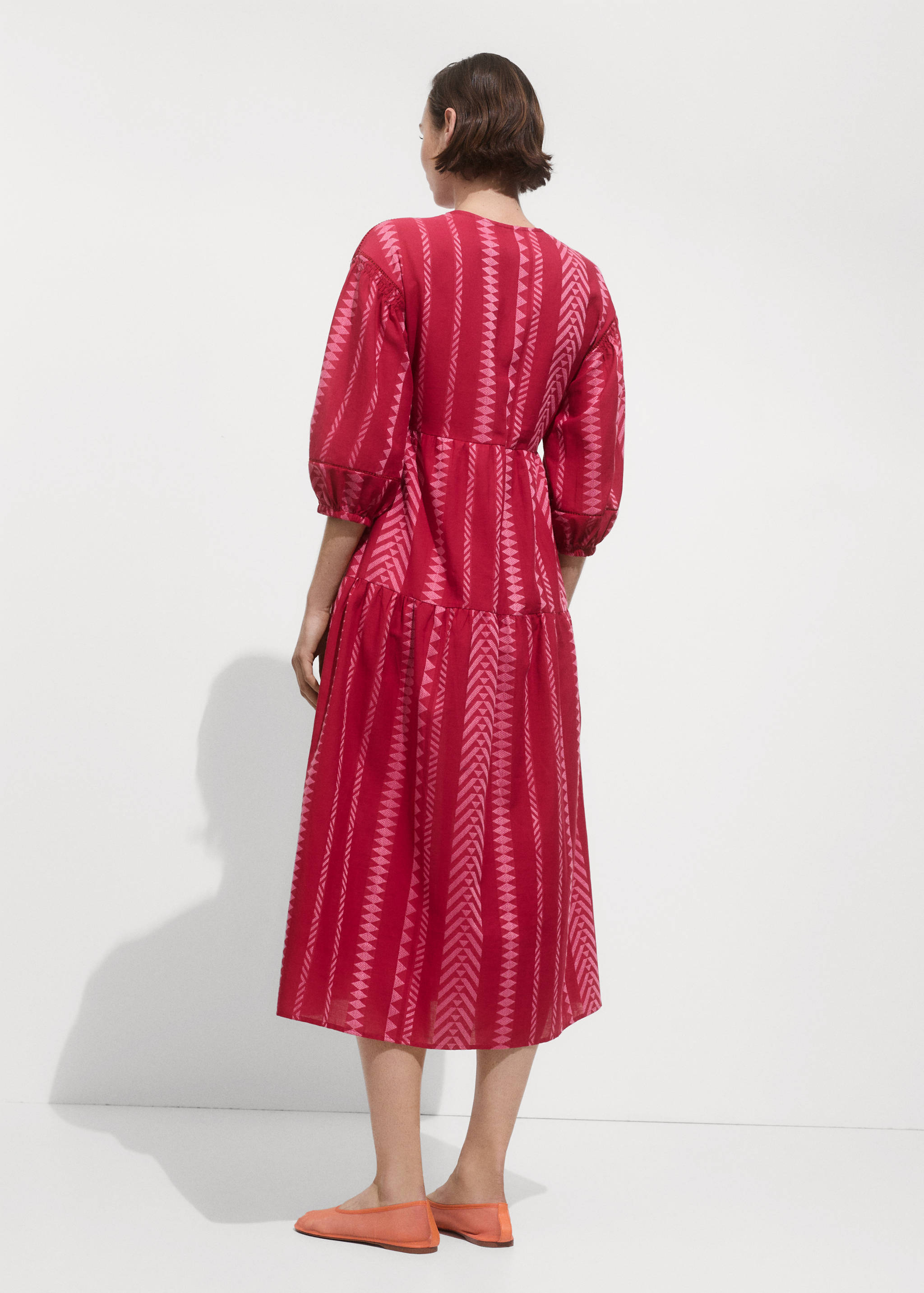 Vestido midi estampado geométrico - Reverso del artículo