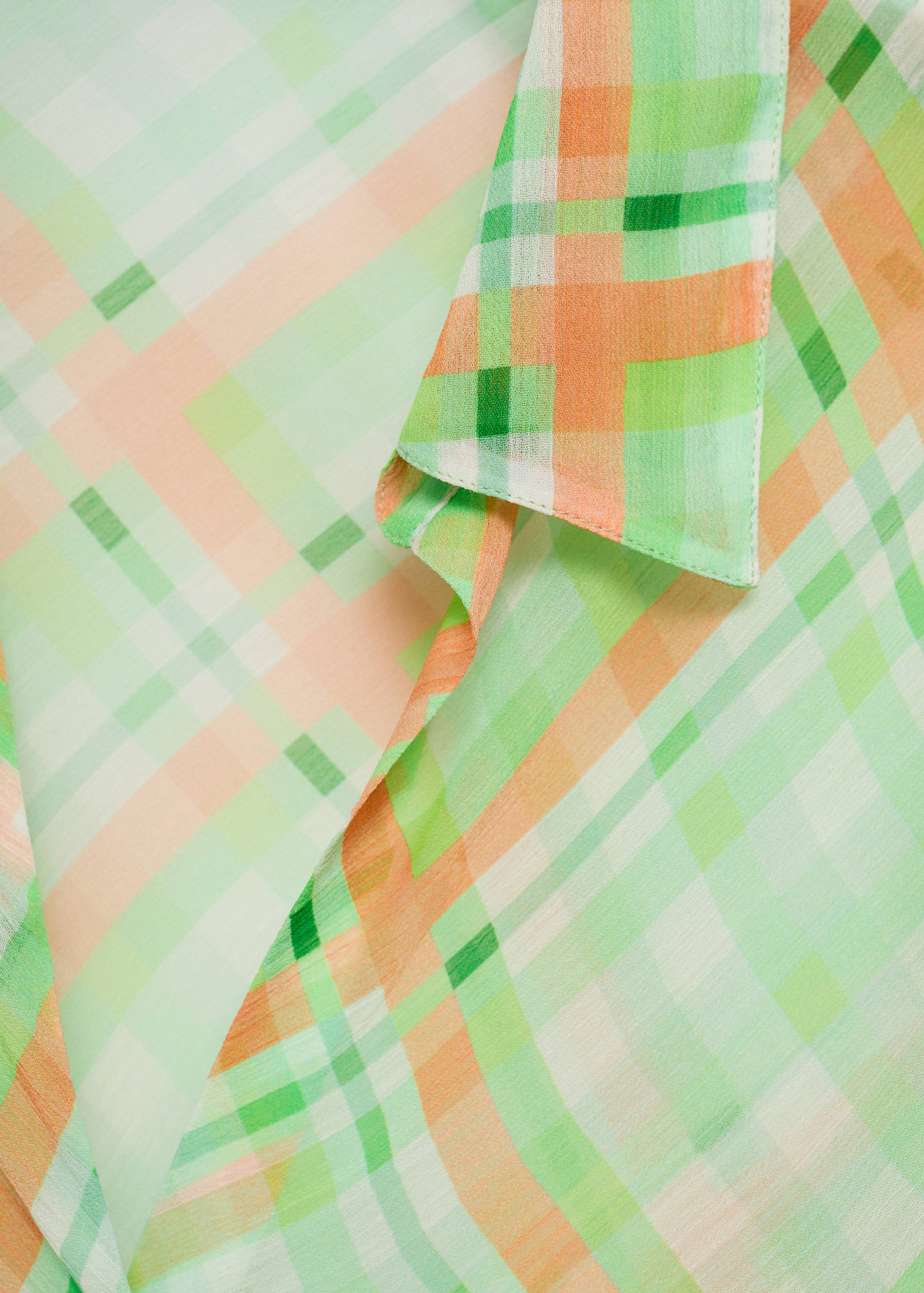 Check-print shirt - Details of the article 8