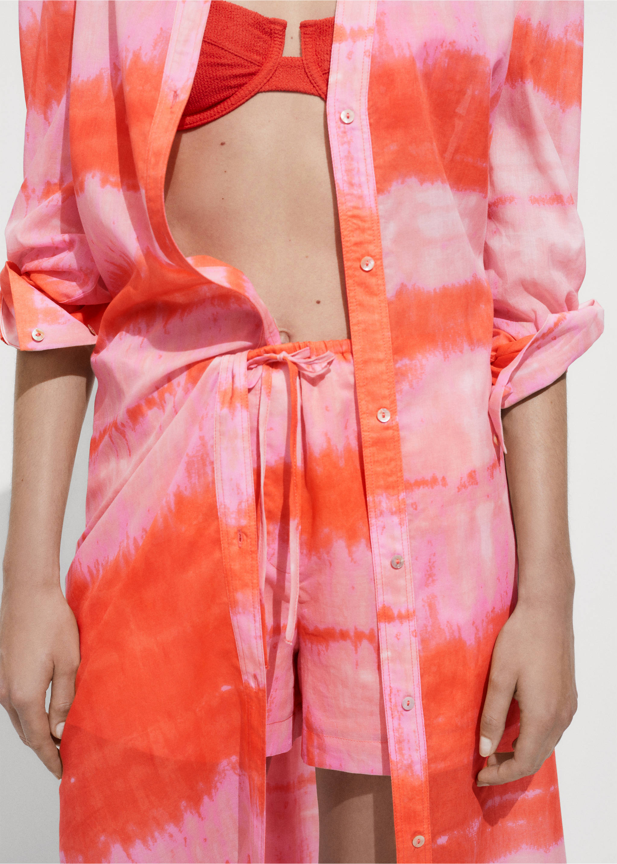 Shorts estampados cintura elástica - Detalle del artículo 1, Naranja. Ref: 77050385-00.