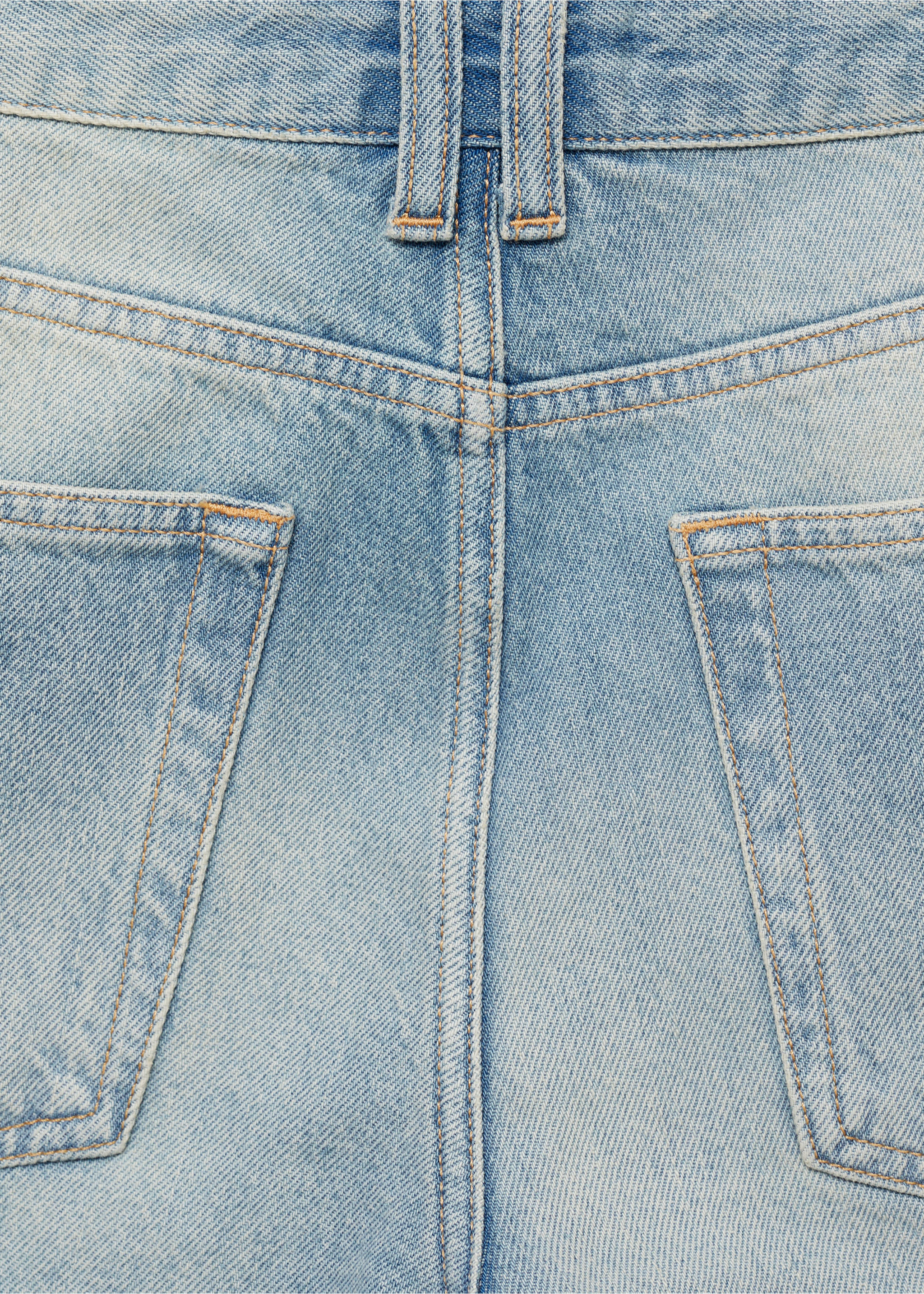 Gerade Jeans mit Umschlag - Detail des Artikels 0, Hellblau. Ref: 77050386-00.