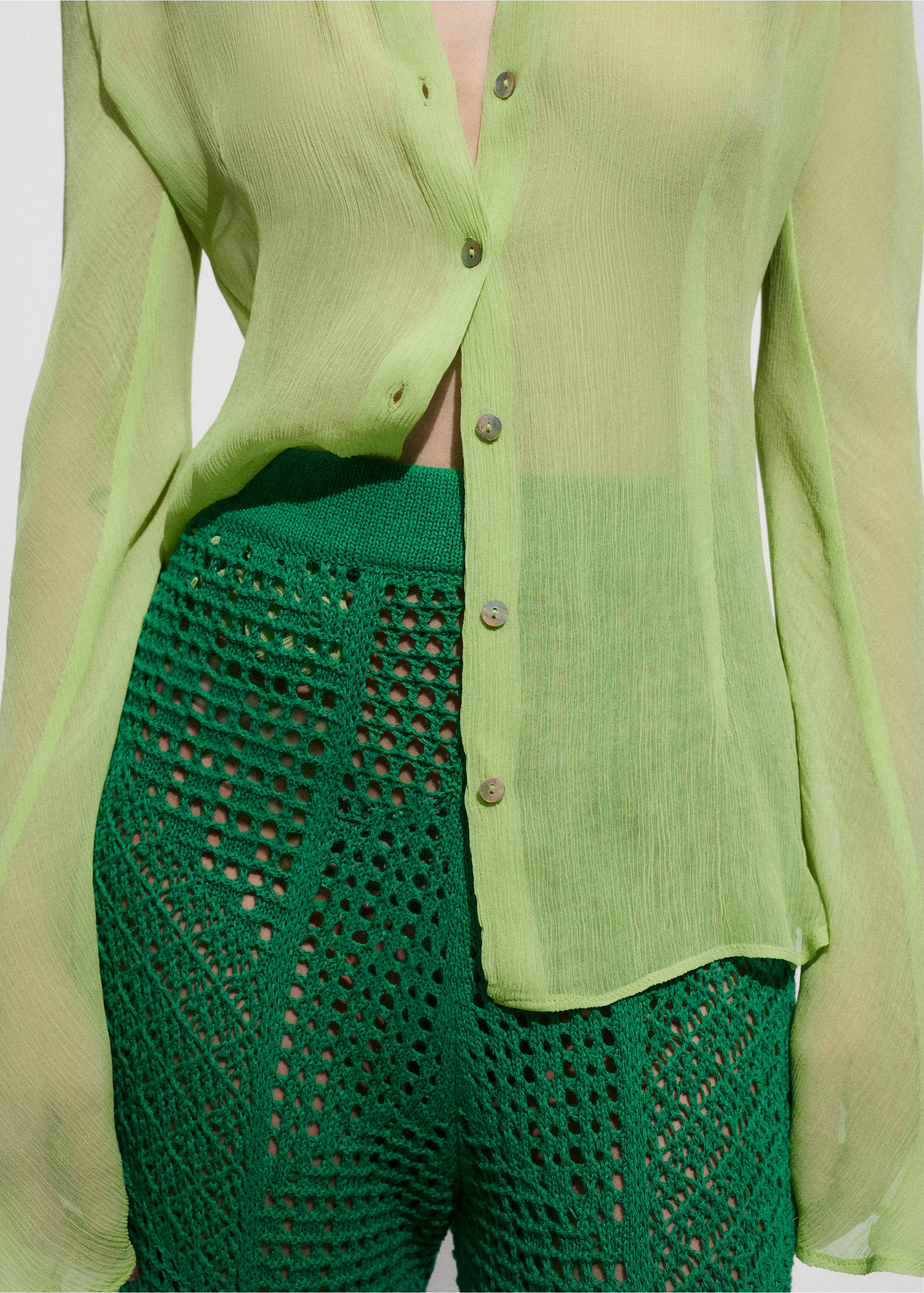 Textured flowy blouse - Medium plane, Lime. Ref: 77050388-00.