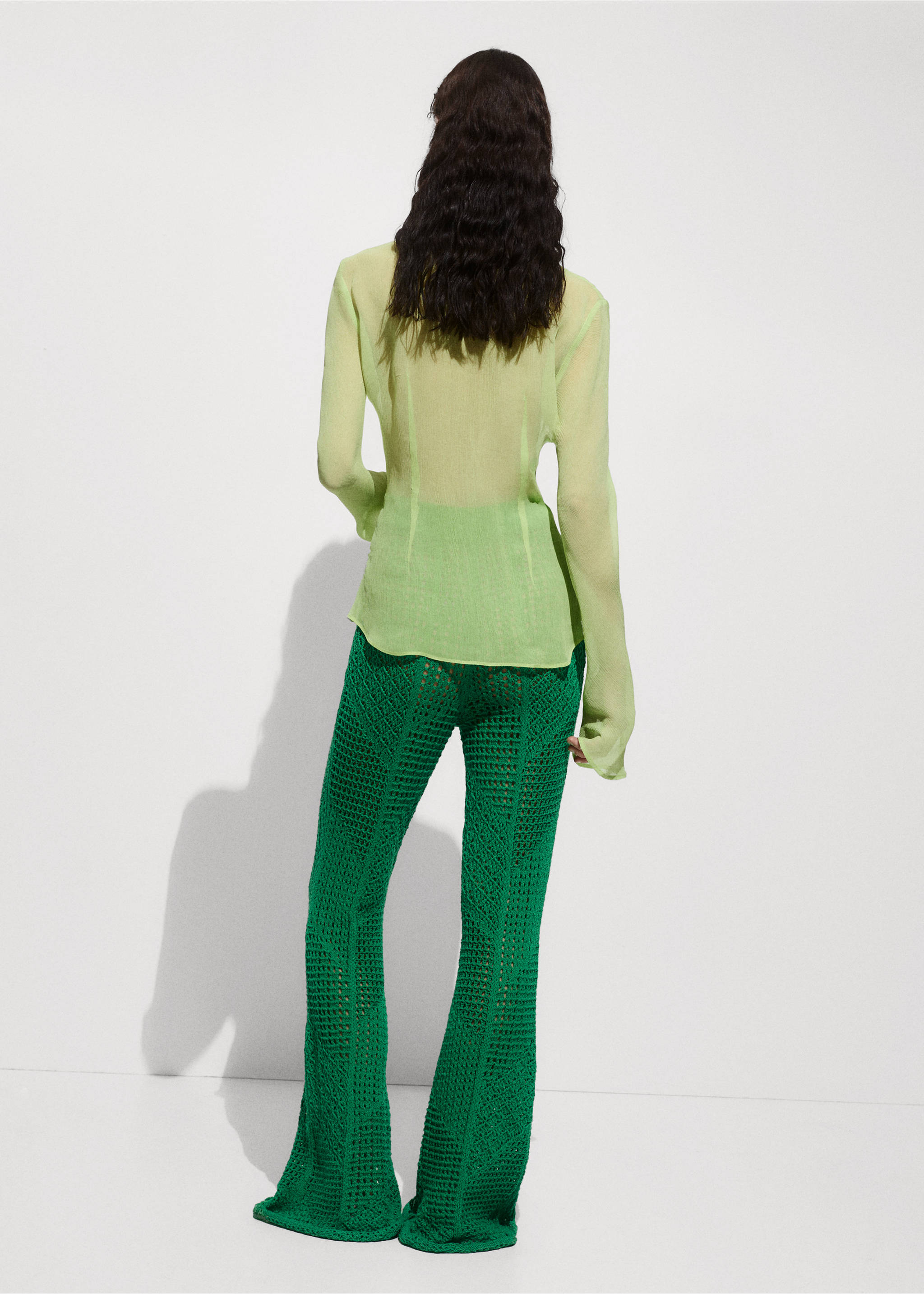 Textured flowy blouse - Reverse of the article, Lime. Ref: 77050388-00.