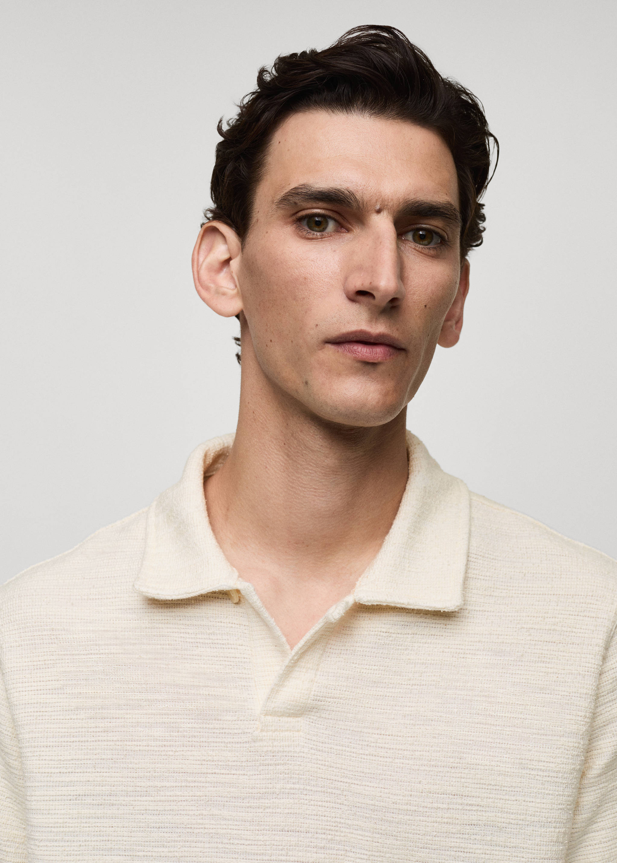 Regular-fit textured knitted polo shirt - Details of the article 1