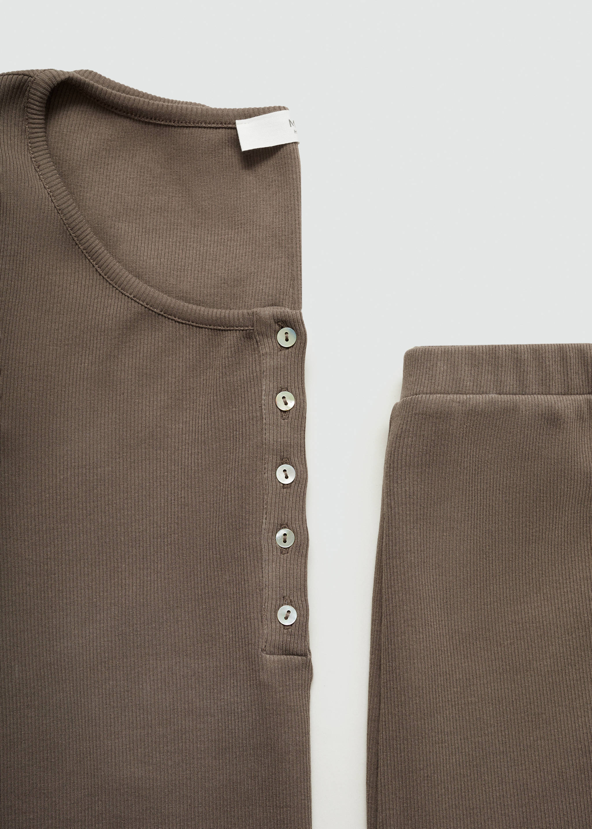 Two-piece cotton pyjamas - Details of the article 8