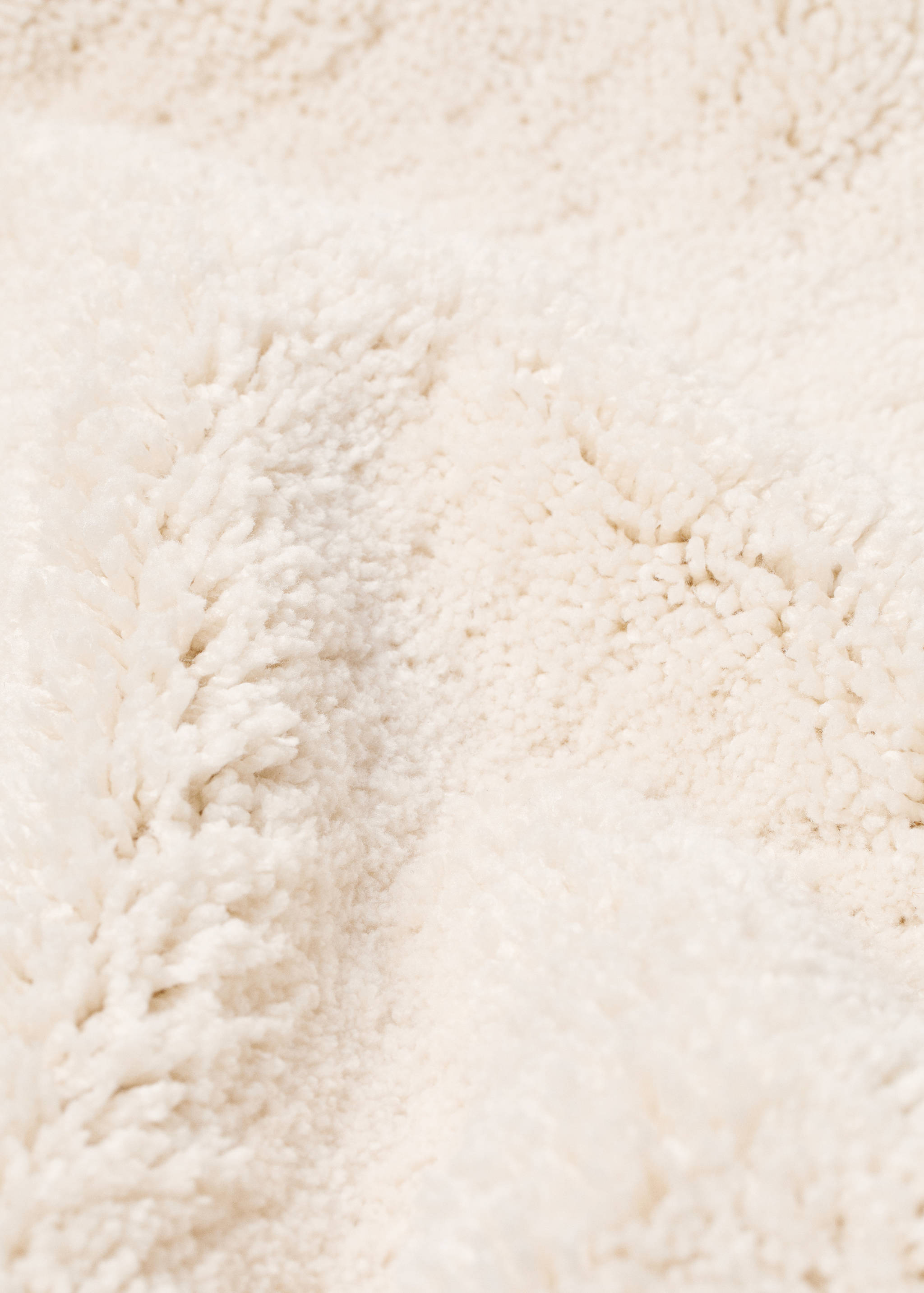 Medium fur round rug - Details of the article 1