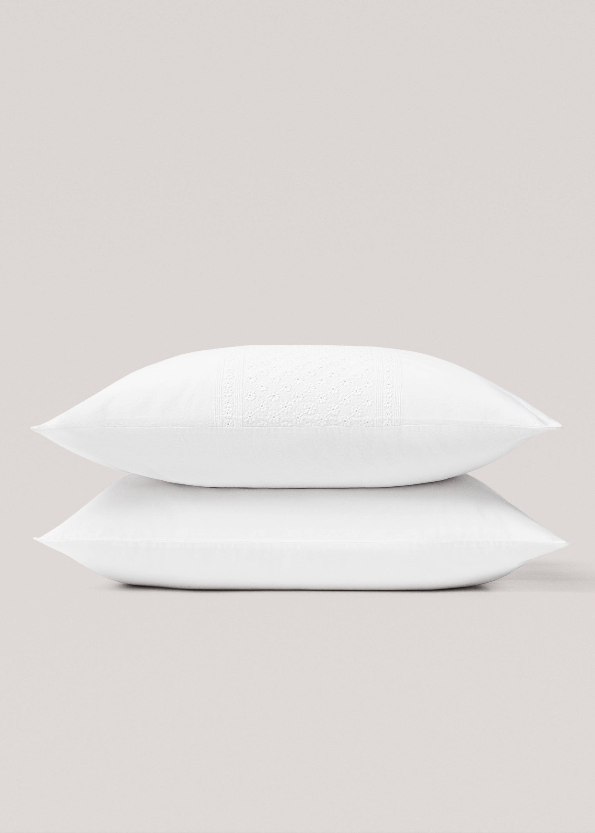 Floral embroidered cotton pillowcase 60x60cm - Details of the article 5