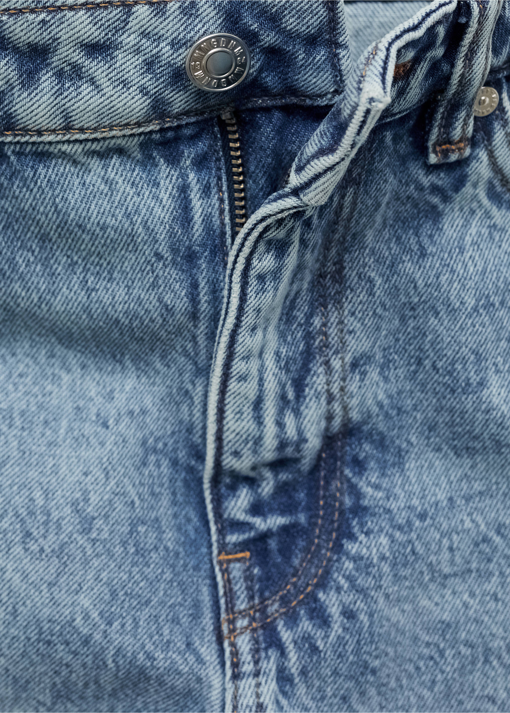 Blanca straight-fit cropped jeans - Details of the article 8, Medium Blue. Ref: 77050589-00.