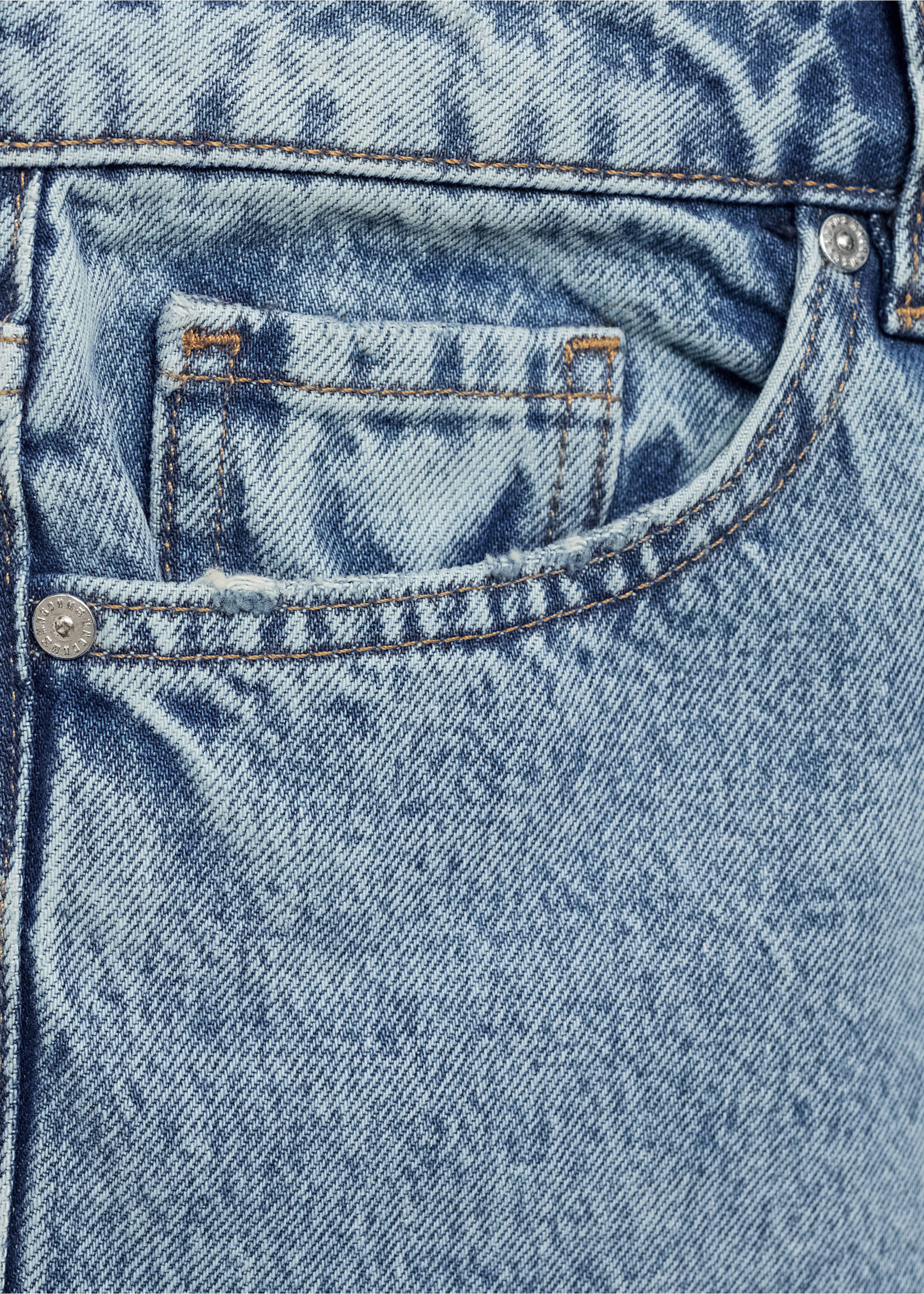 Blanca straight-fit cropped jeans - Details of the article 0, Medium Blue. Ref: 77050589-00.