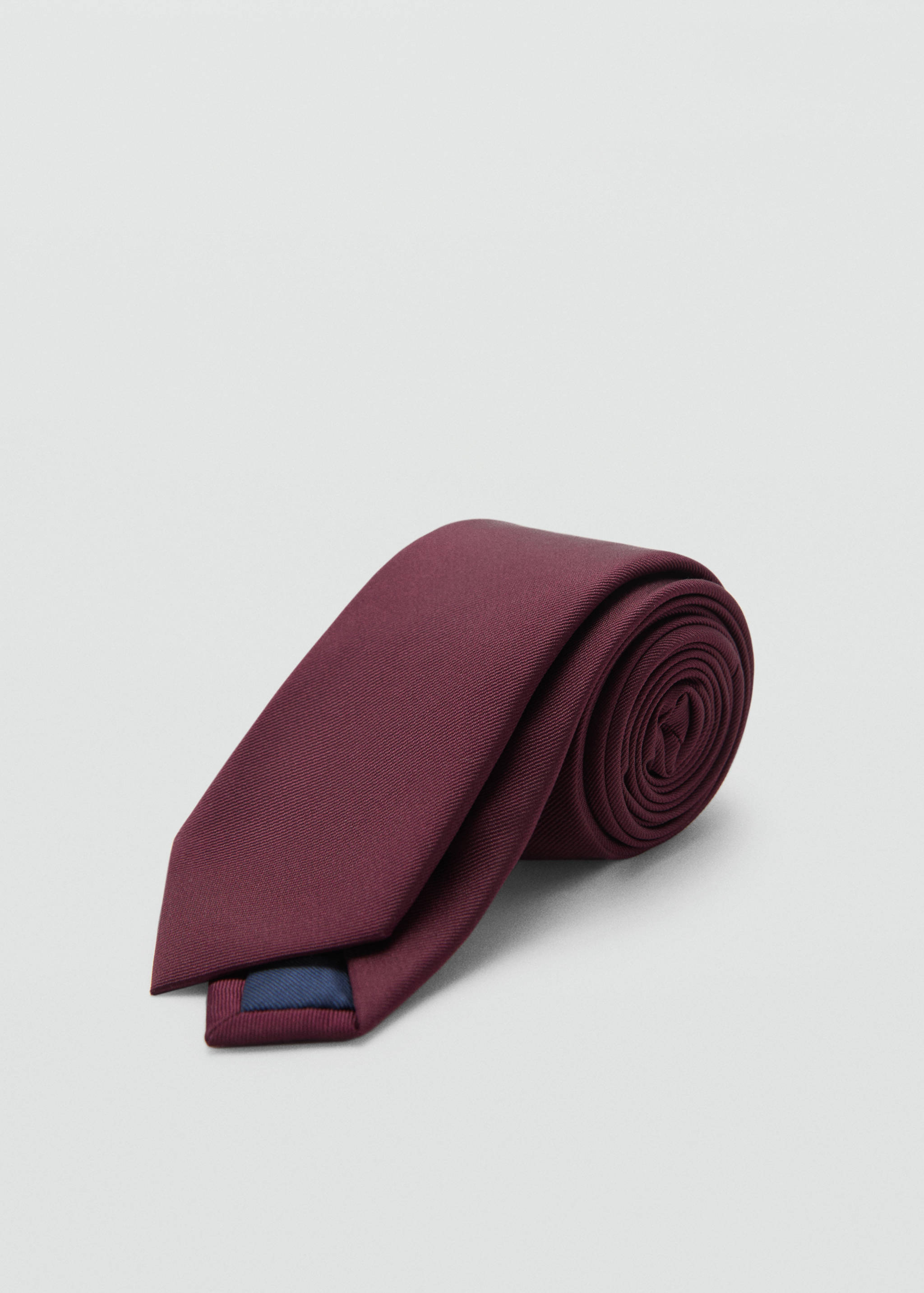 Crease-resistant structured tie - Medium plane