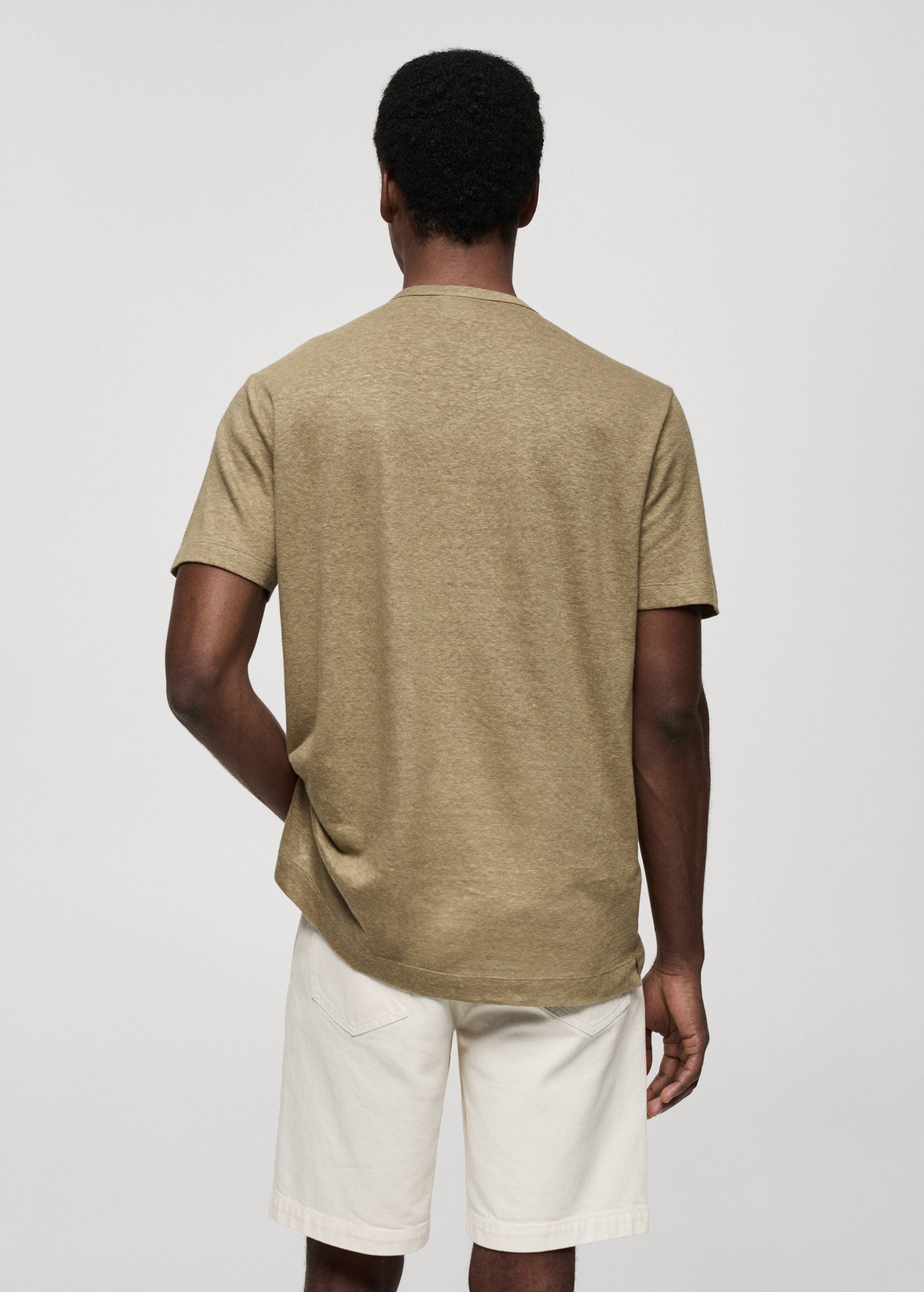 Slim fit lenkeverék póló - A cikk hátulja