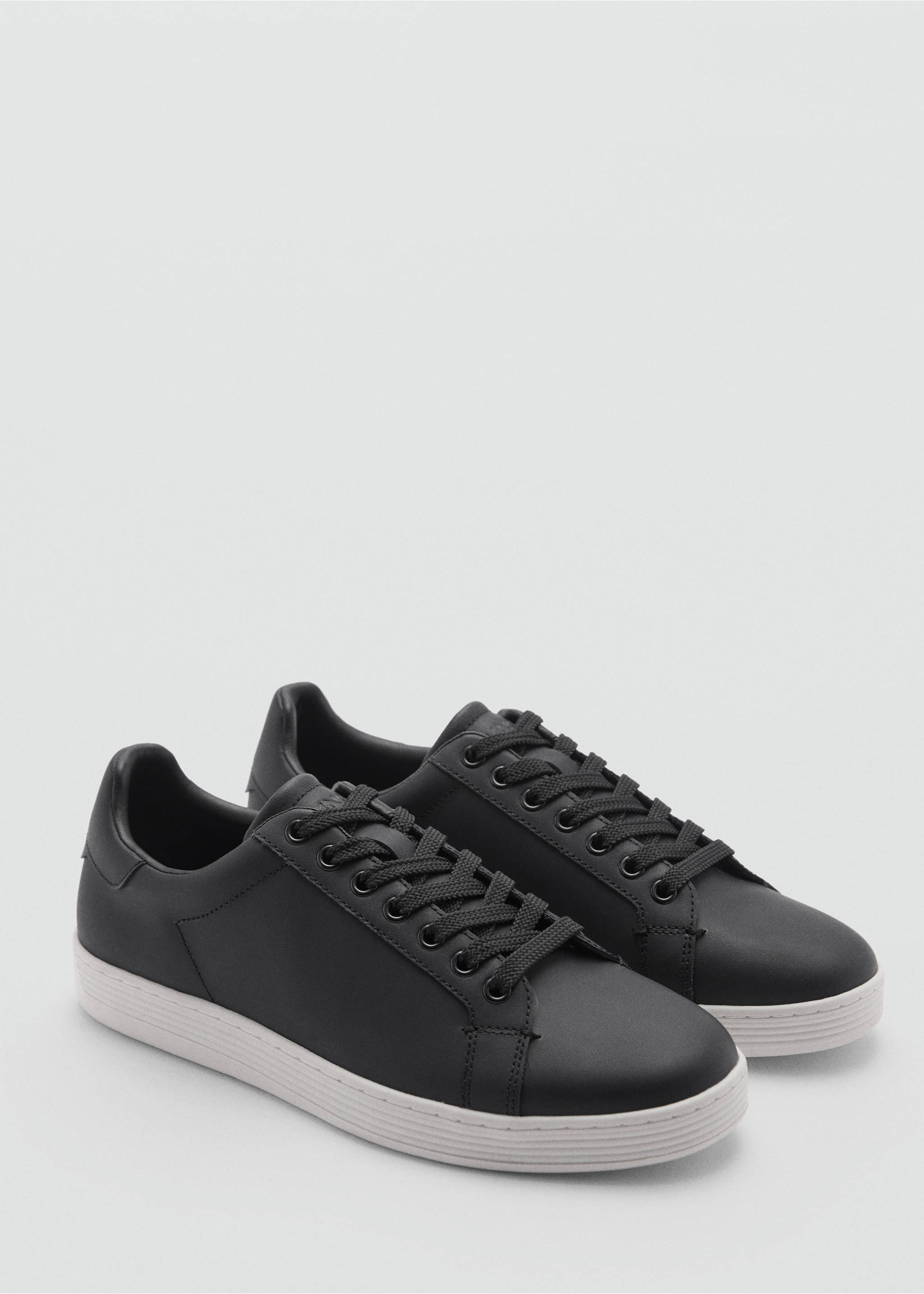 Contrast sole leather sport shoes - Medium plane, Black. Ref: 77050610-00.