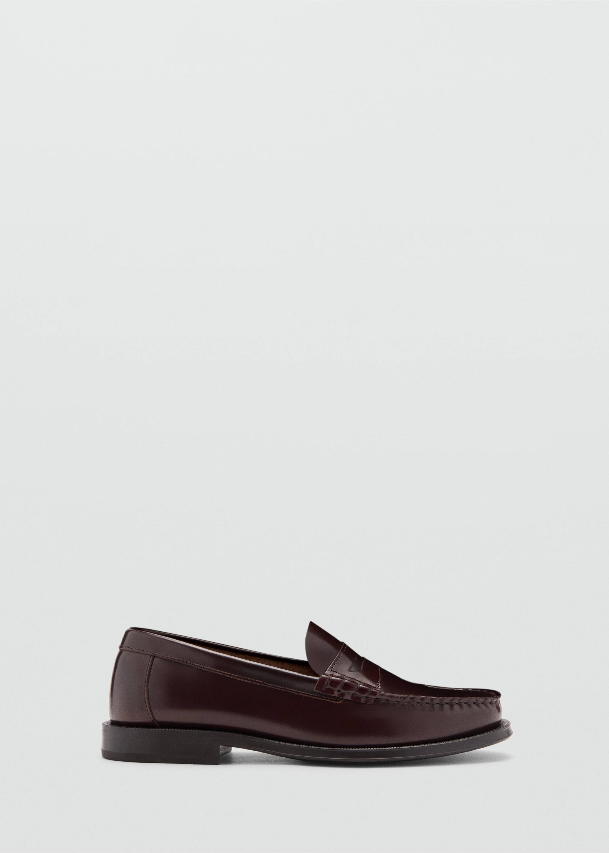 Aged-leather loafers - Article without model, Burgundy. Ref: 77050624-00.
