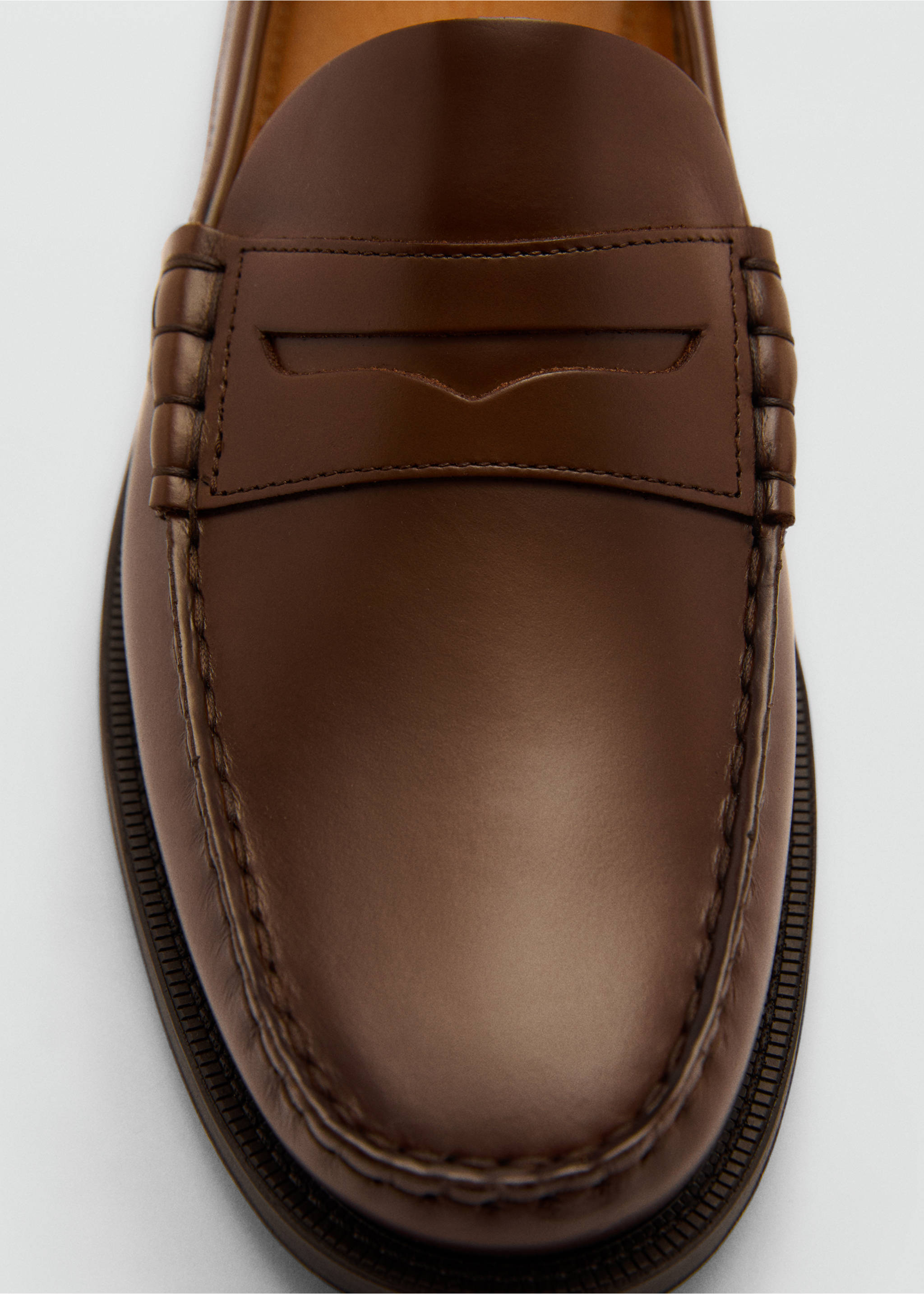 Aged-leather loafers - Details of the article 3, Leather. Ref: 77050624-00.