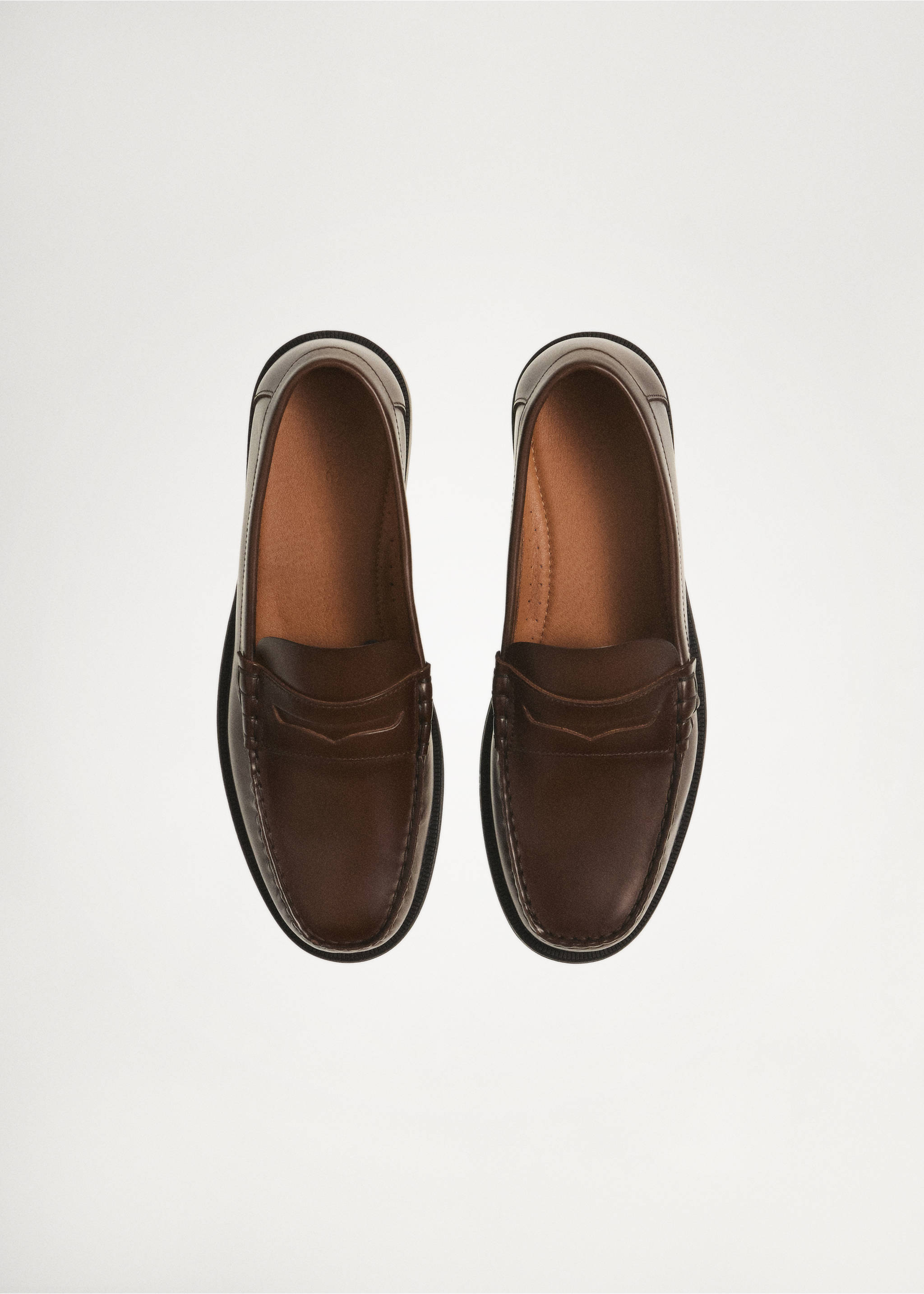 Aged-leather loafers - Details of the article 5, Leather. Ref: 77050624-00.