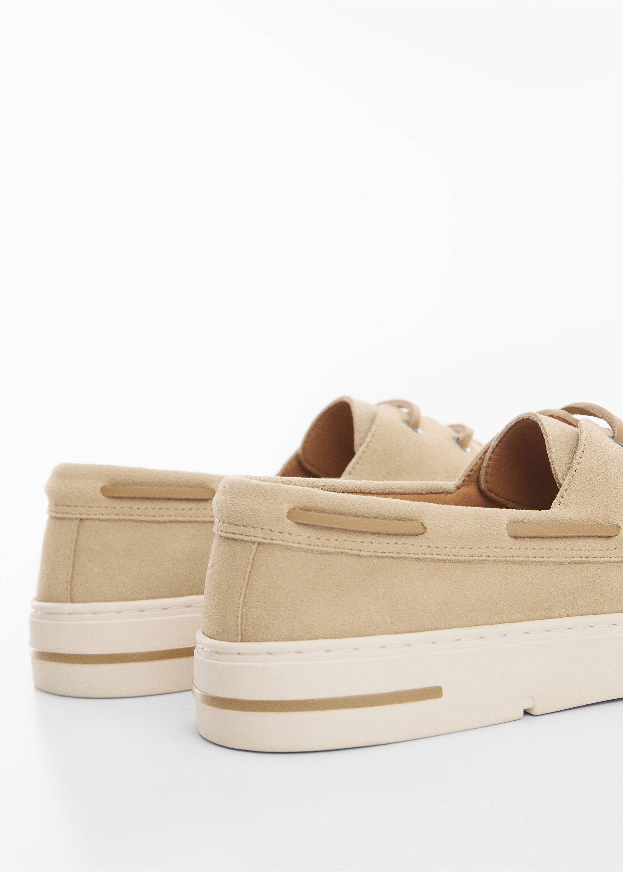 Suede nautical shoes - Details of the article 1, Sand. Ref: 77050626-00.