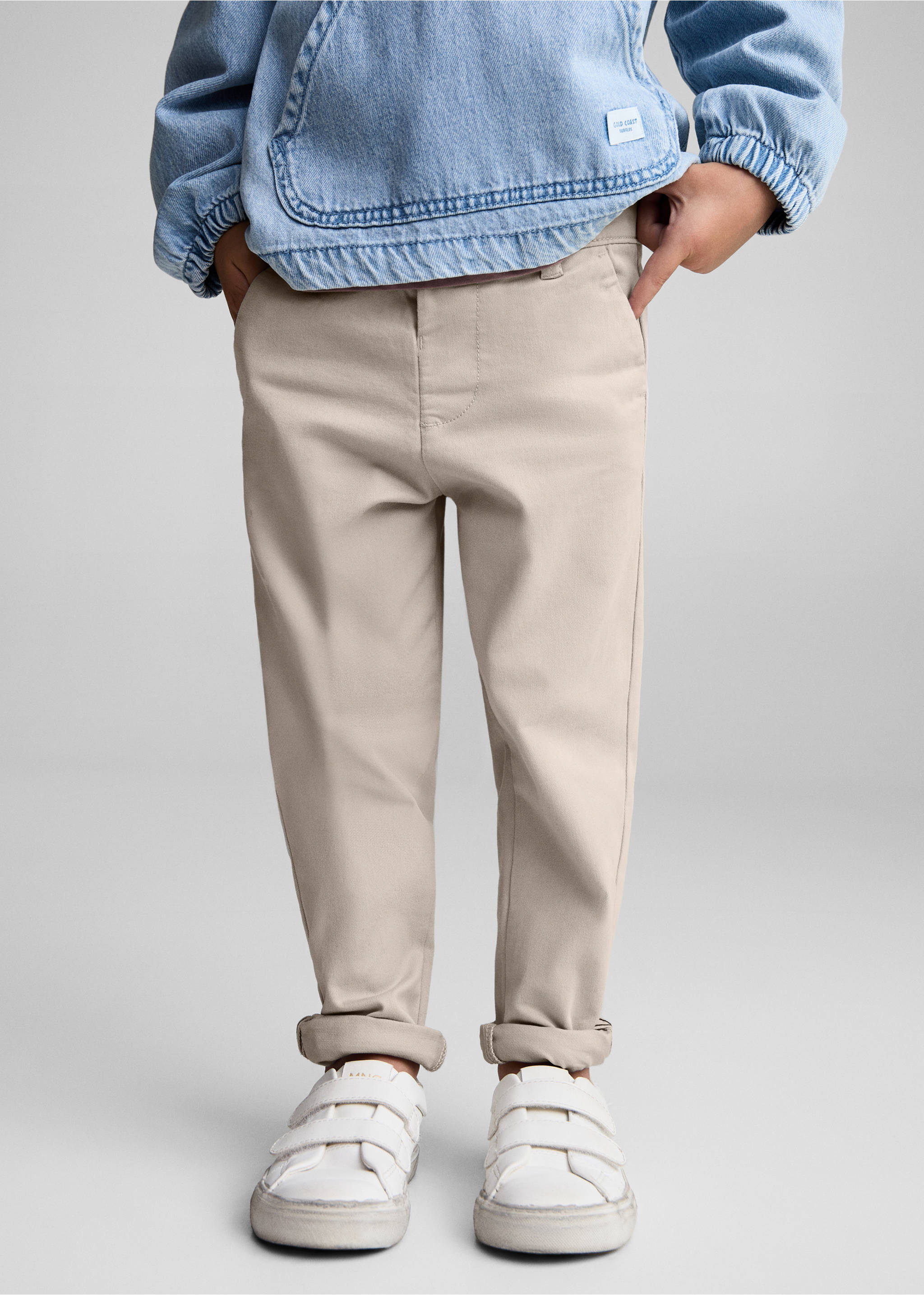 Cotton chinos - Details of the article 6, Ice Grey. Ref: 77051013-00.
