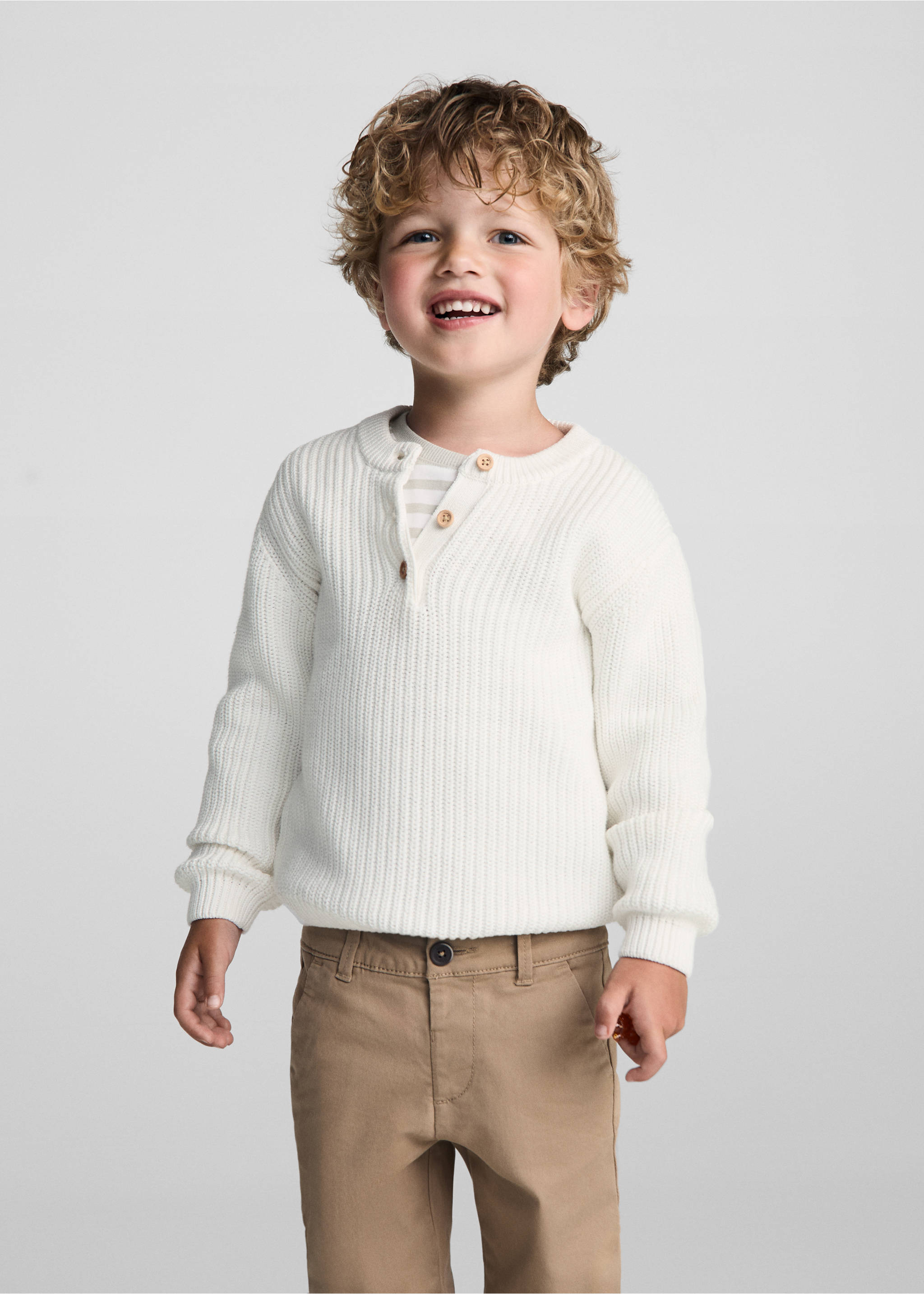 Cotton chinos - Medium plane, Beige. Ref: 77051013-00.