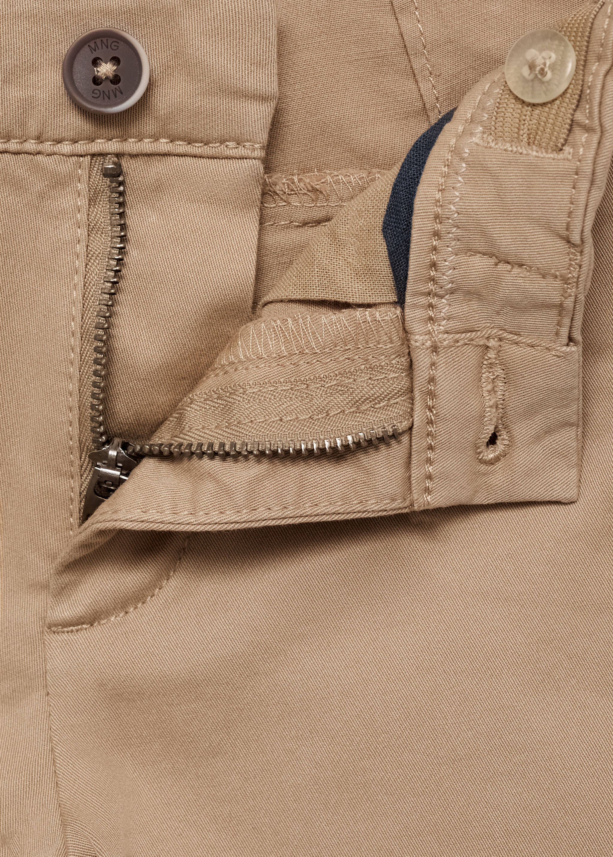 Cotton chinos - Details of the article 8
