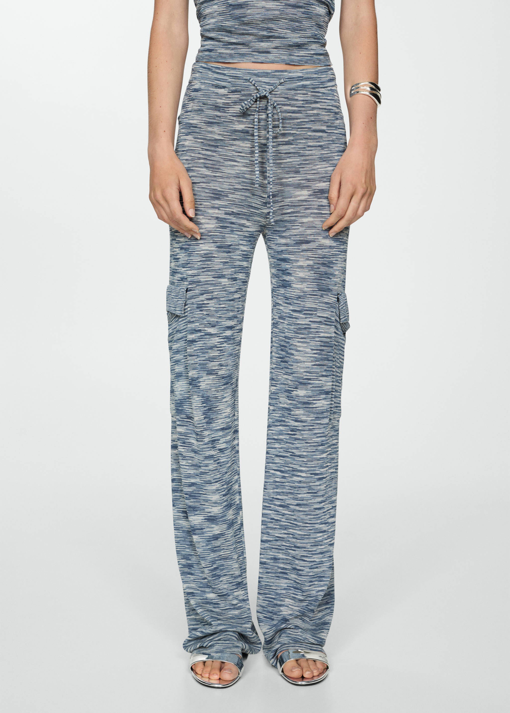 Pantalon maille poches cargo - Plan moyen