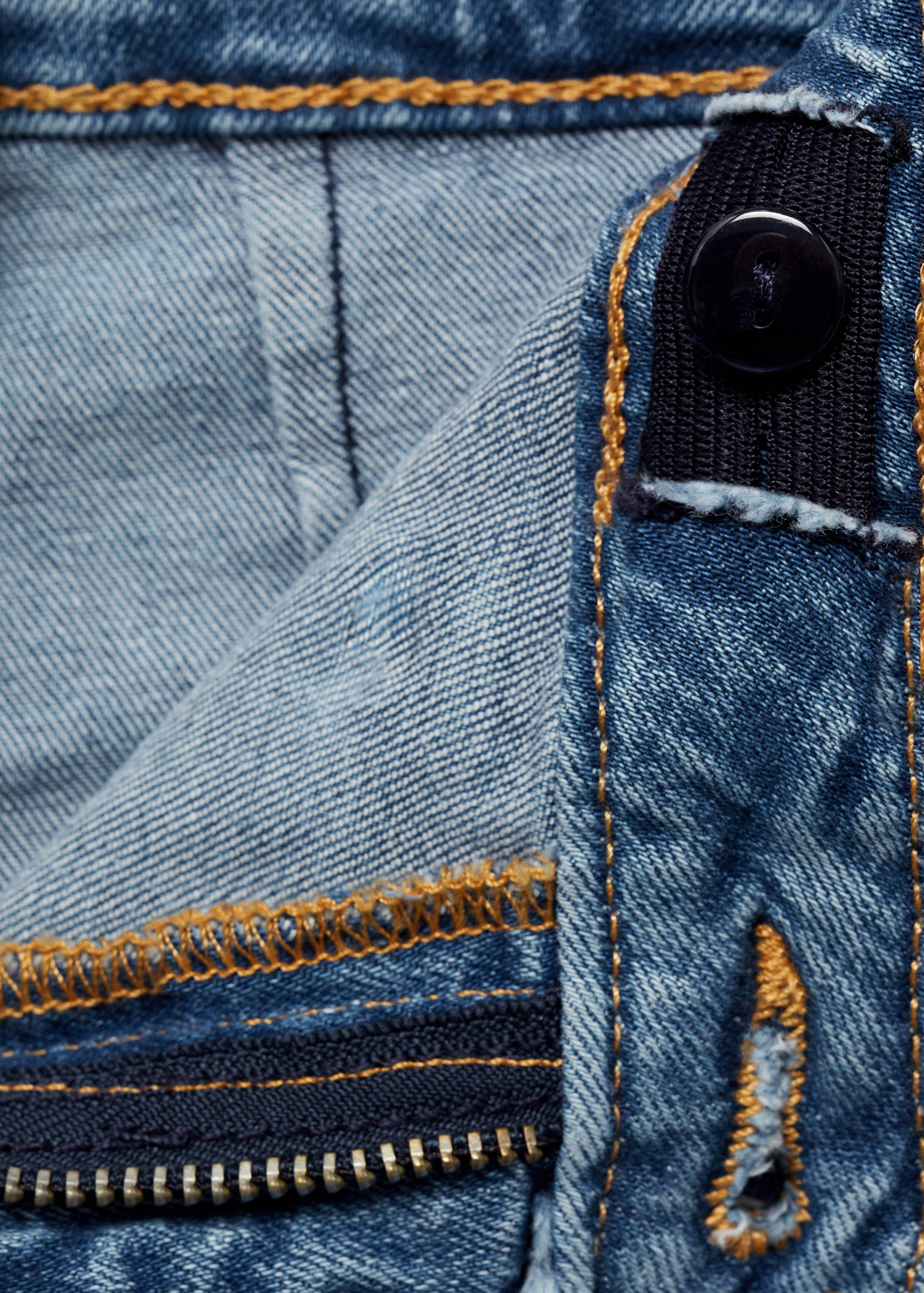 Culotte-Jeans mit ausgefranstem Saum - Detail des Artikels 8