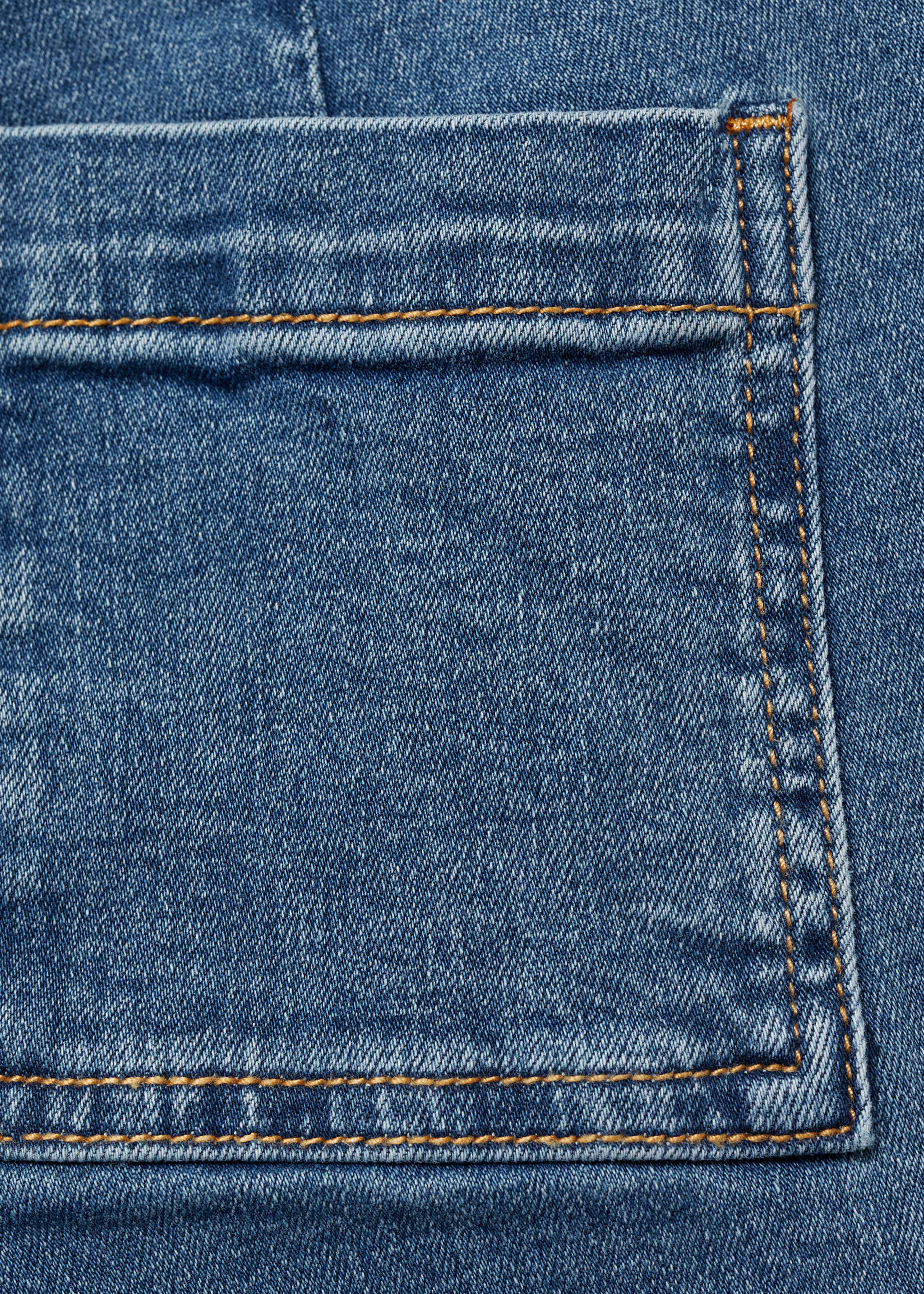 Culotte-Jeans mit ausgefranstem Saum - Detail des Artikels 0