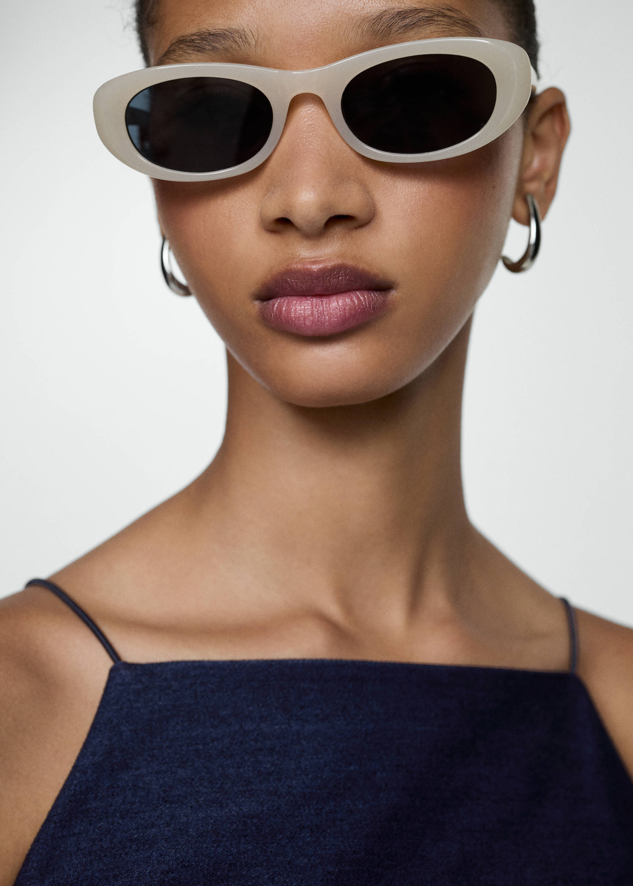 Kort klänning axelband - Detaljer om artikeln 1