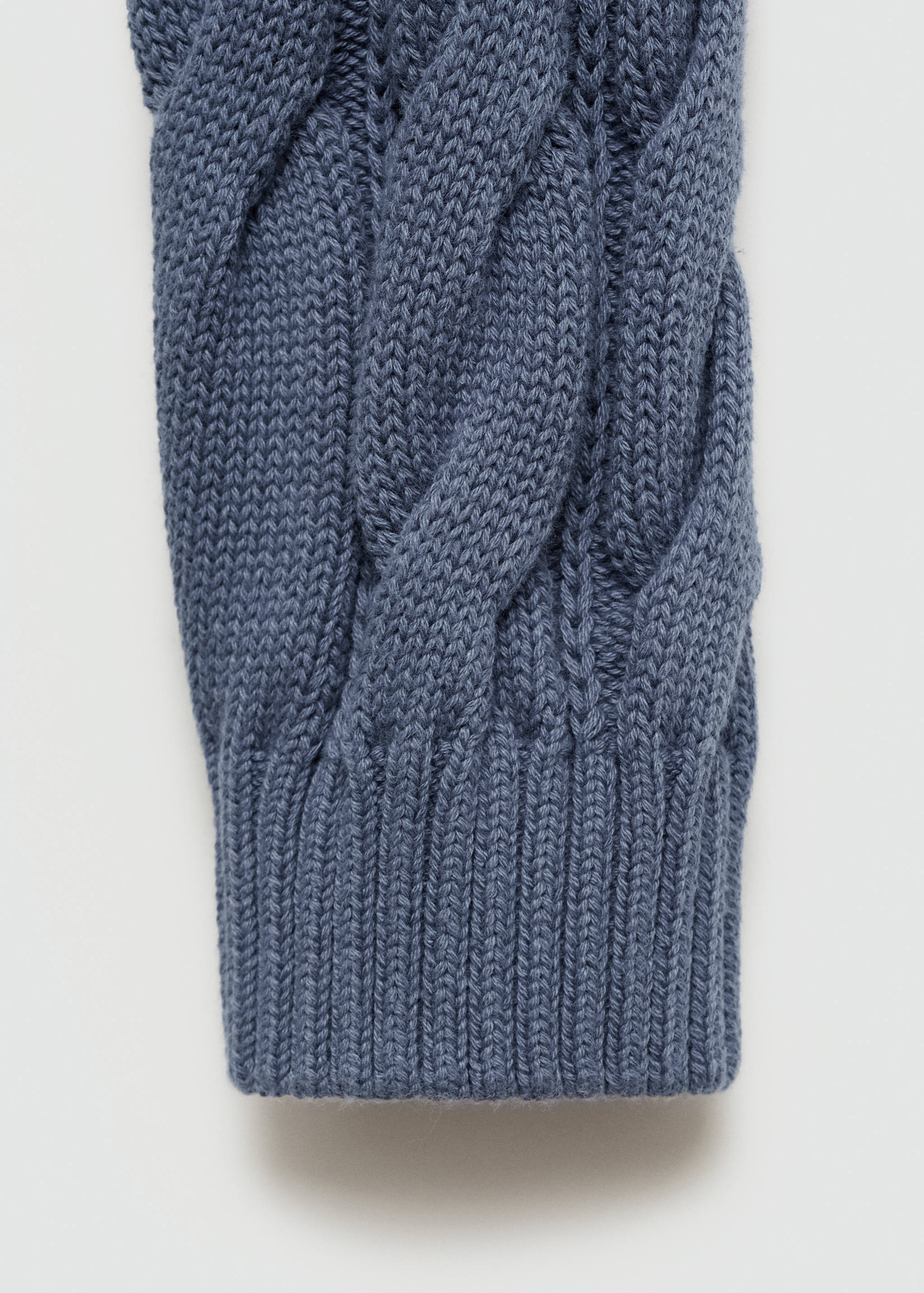 Pullover mit Zopfmuster - Detail des Artikels 0