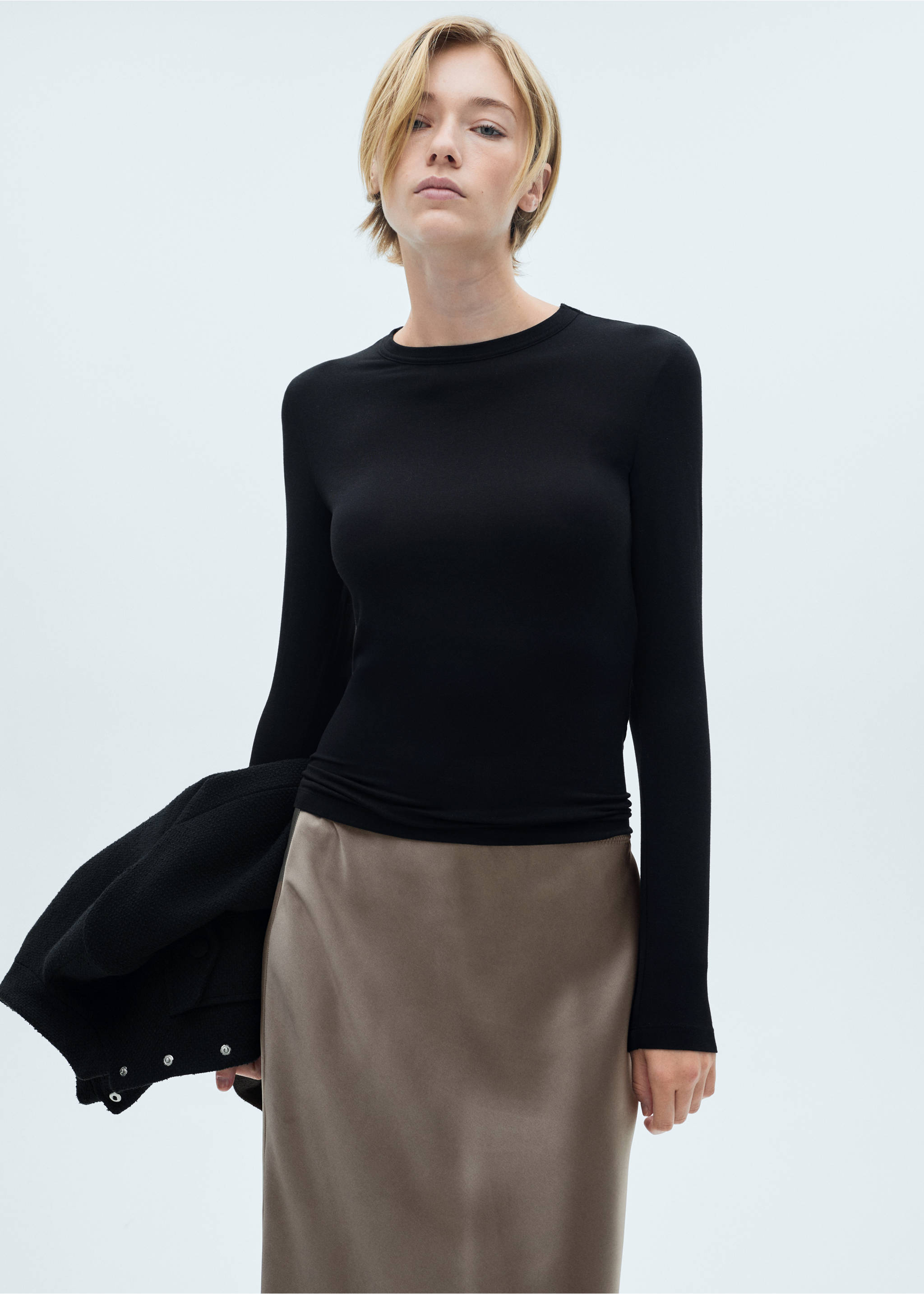 Satin long skirt - Details of the article 1, Medium Brown. Ref: 77052937-00.