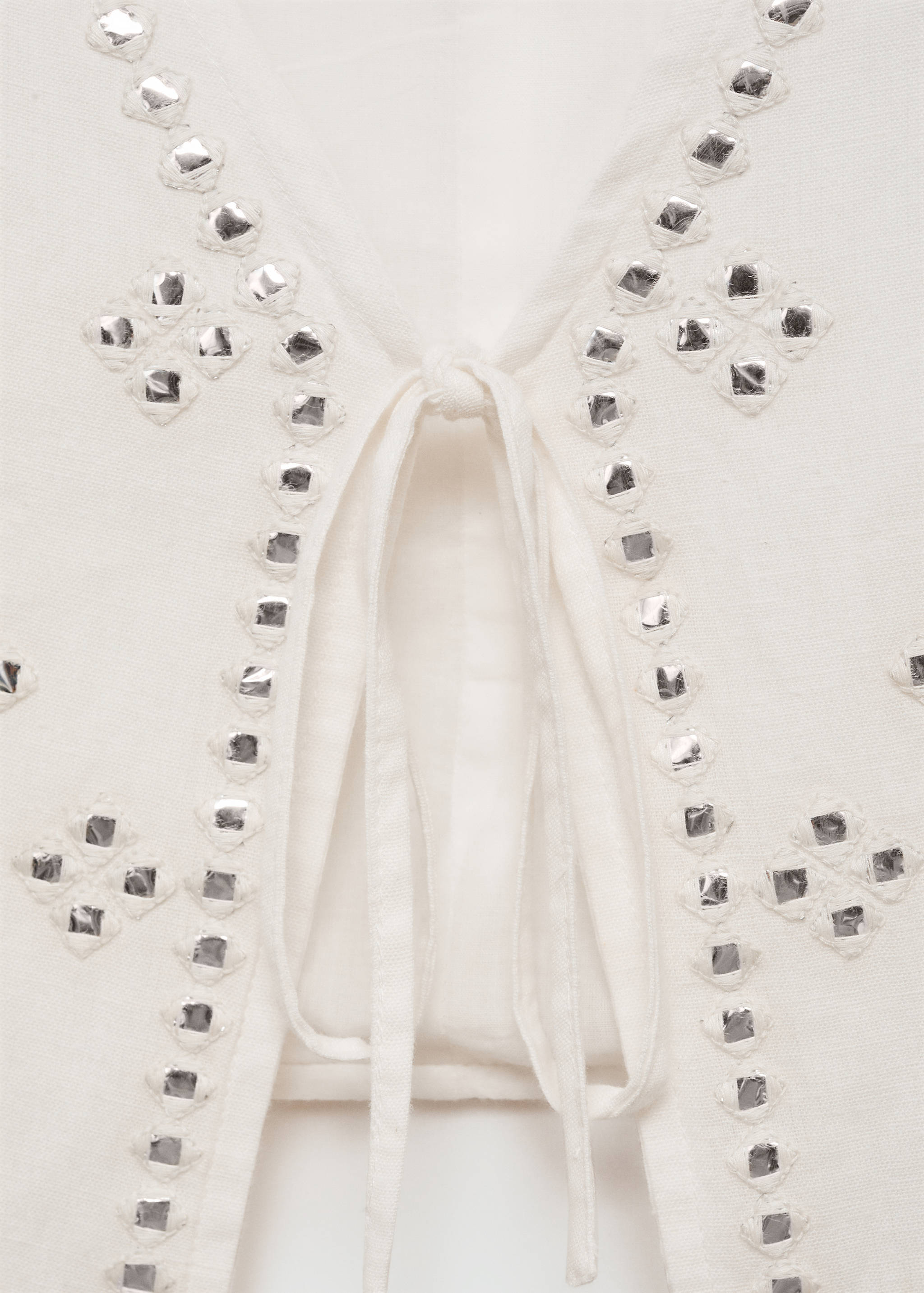 Rhinestone top with bow - Details of the article 8